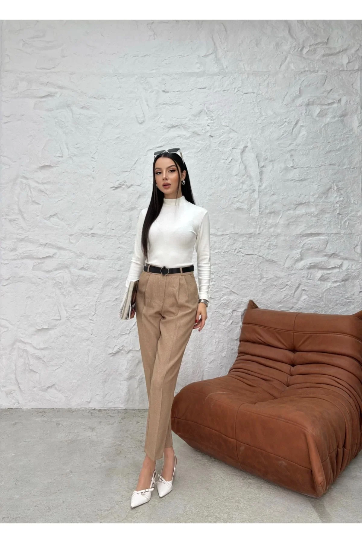 Kadın Yüksek Bel Straight Düz Kesim Pileli Klasik Kumaş Pantolon