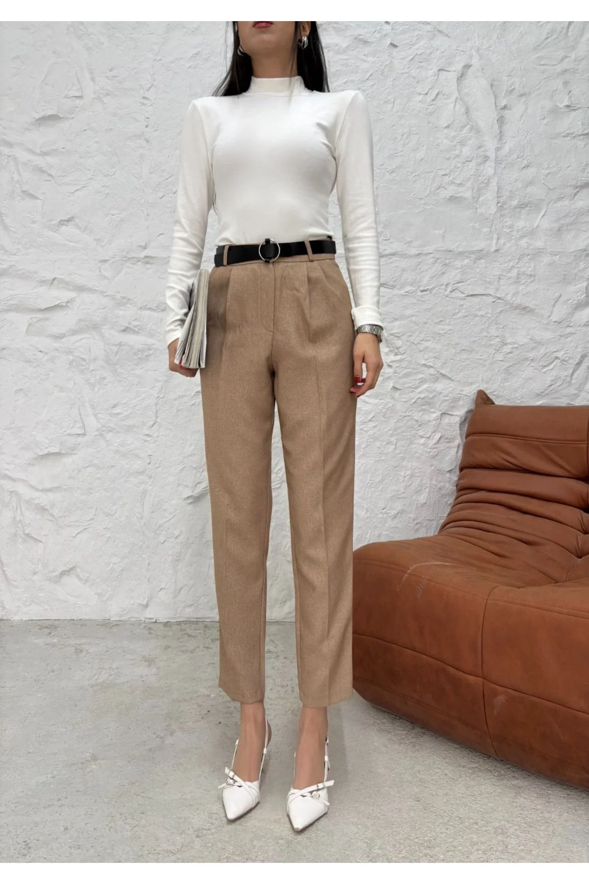 Kadın Yüksek Bel Straight Düz Kesim Pileli Klasik Kumaş Pantolon