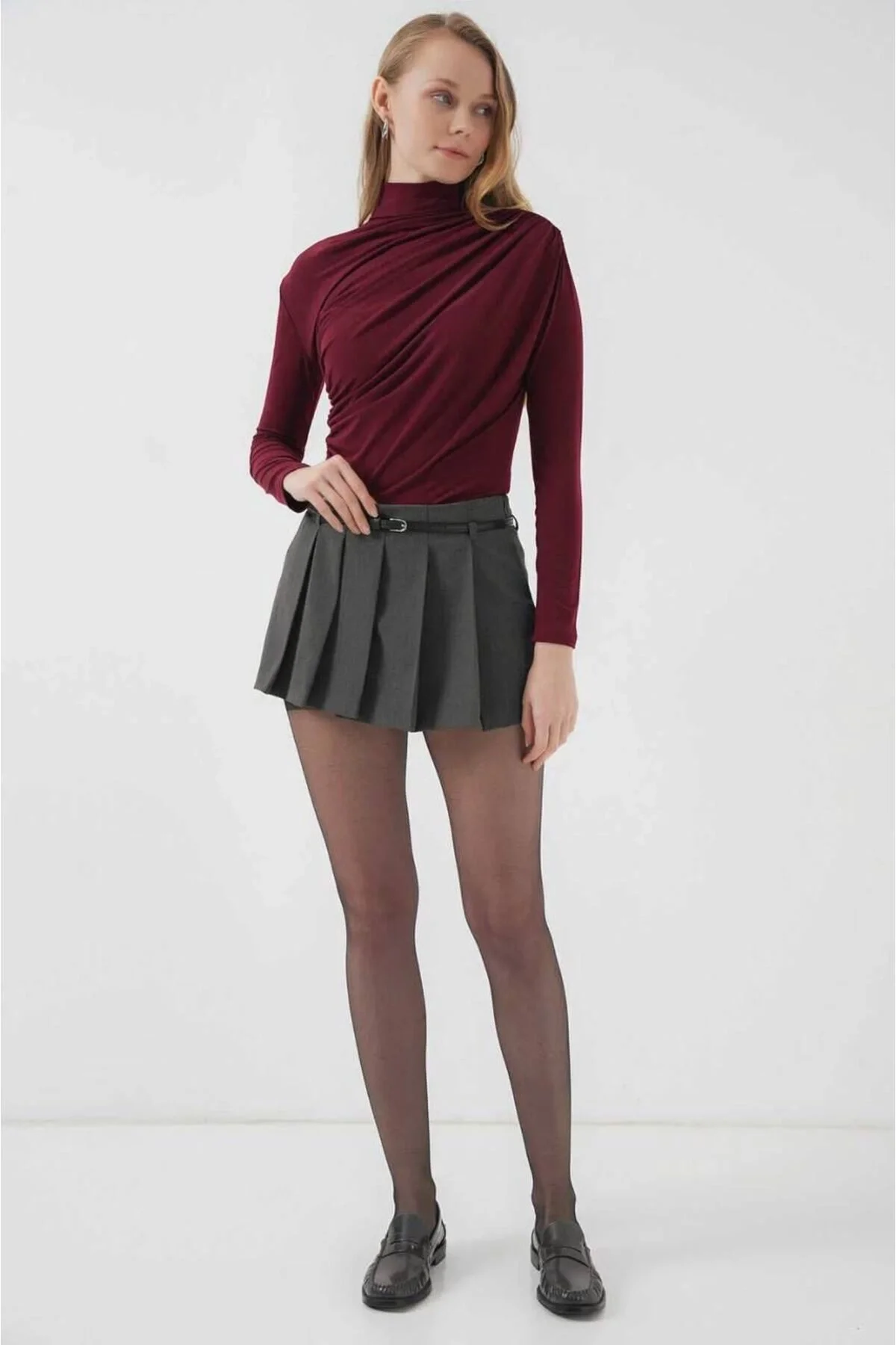 Kadın Yarım Balıkçı Yaka Omuzdan Drapeli Uzun Kollu Vücudu Saran Bluz - Bordo