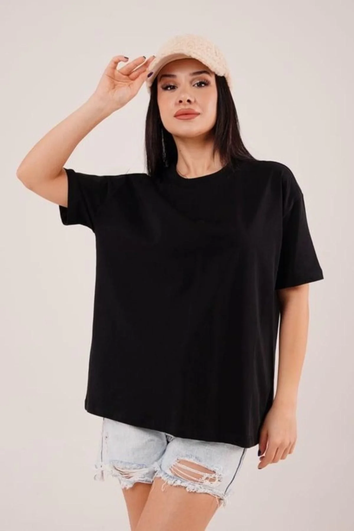 Basic Oversize T-Shirt %100 Organik Pamuklu Fit Yuvarlak Yakalı