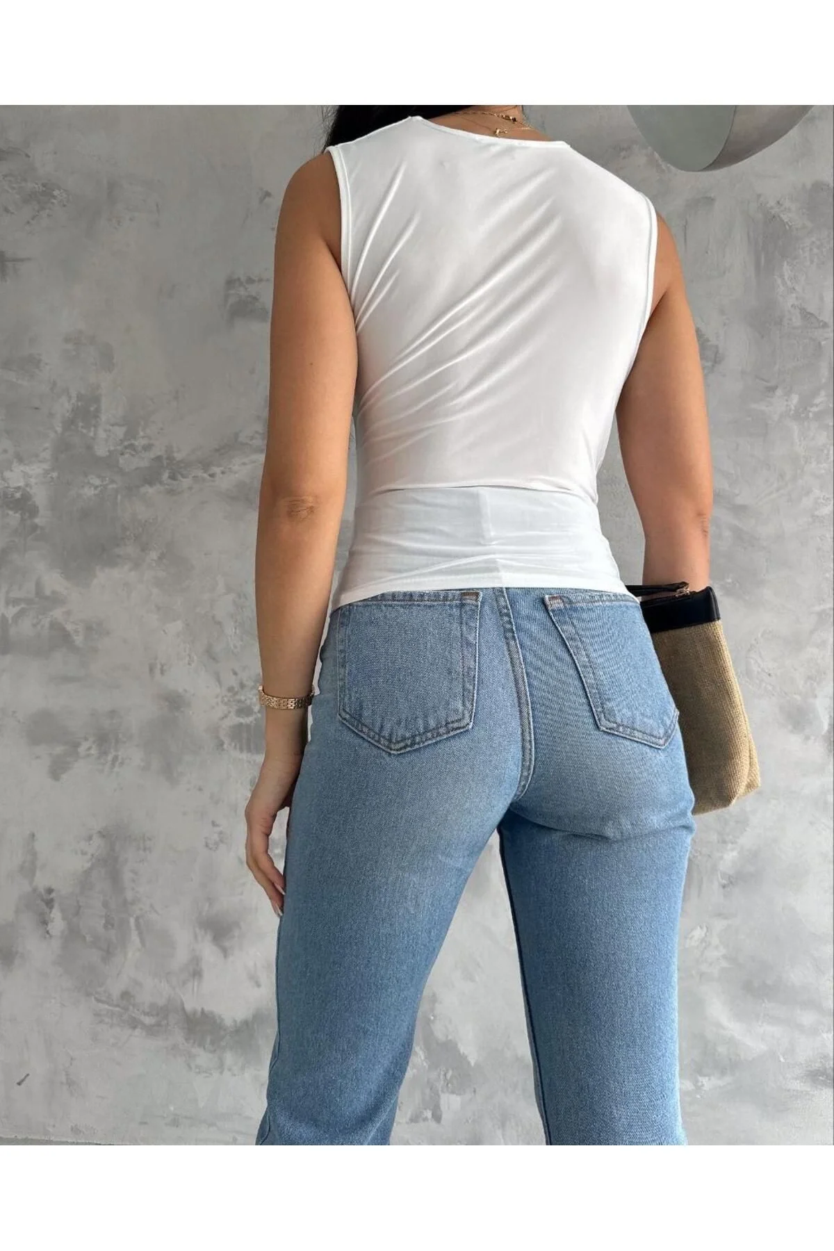 Kadın Beyaz Drapeli Kolsuz Bluz