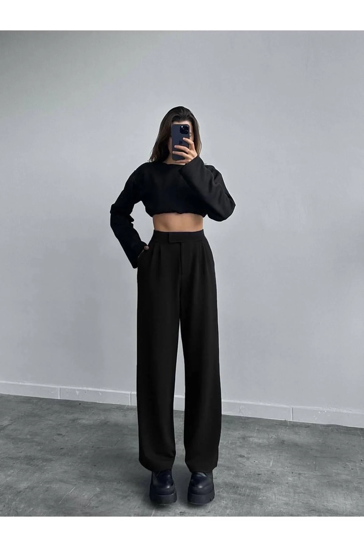 Kadın Siyah Yüksek Bel Cırtlı Pileli Bol Paça Palazzo Model Kumaş Pantolon