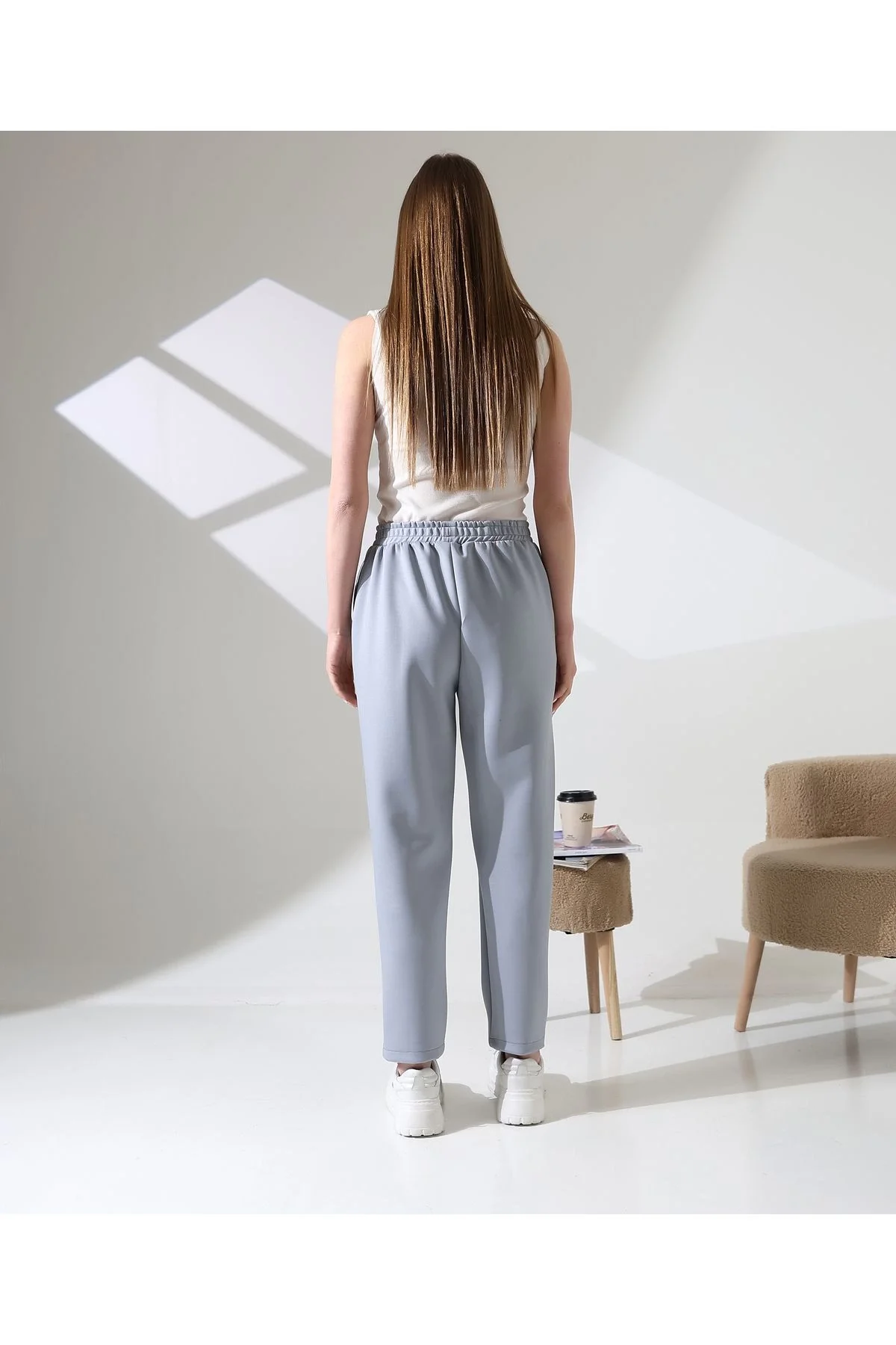 Kadın Yüksek Bel Lastikli Düz Renk Cepli Çizgili Bilek Boy Scuba Kumaş Jogger Pantolon