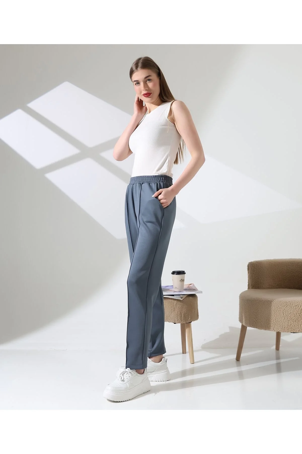 Kadın Yüksek Bel Beli Lastikli Önü Dikişli Scuba Kumaş Jogger Pantolon - Mavi Gri