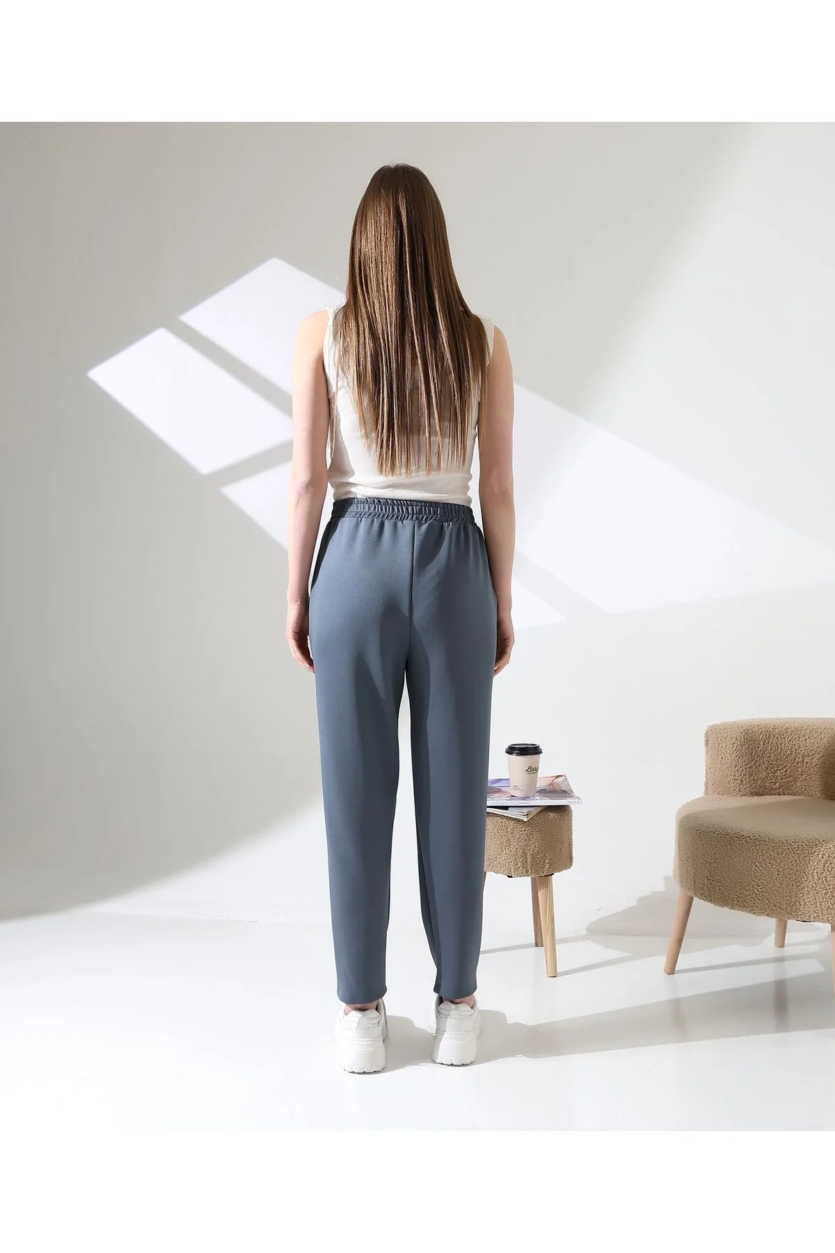 Kadın Yüksek Bel Beli Lastikli Önü Dikişli Scuba Kumaş Jogger Pantolon - Mavi Gri