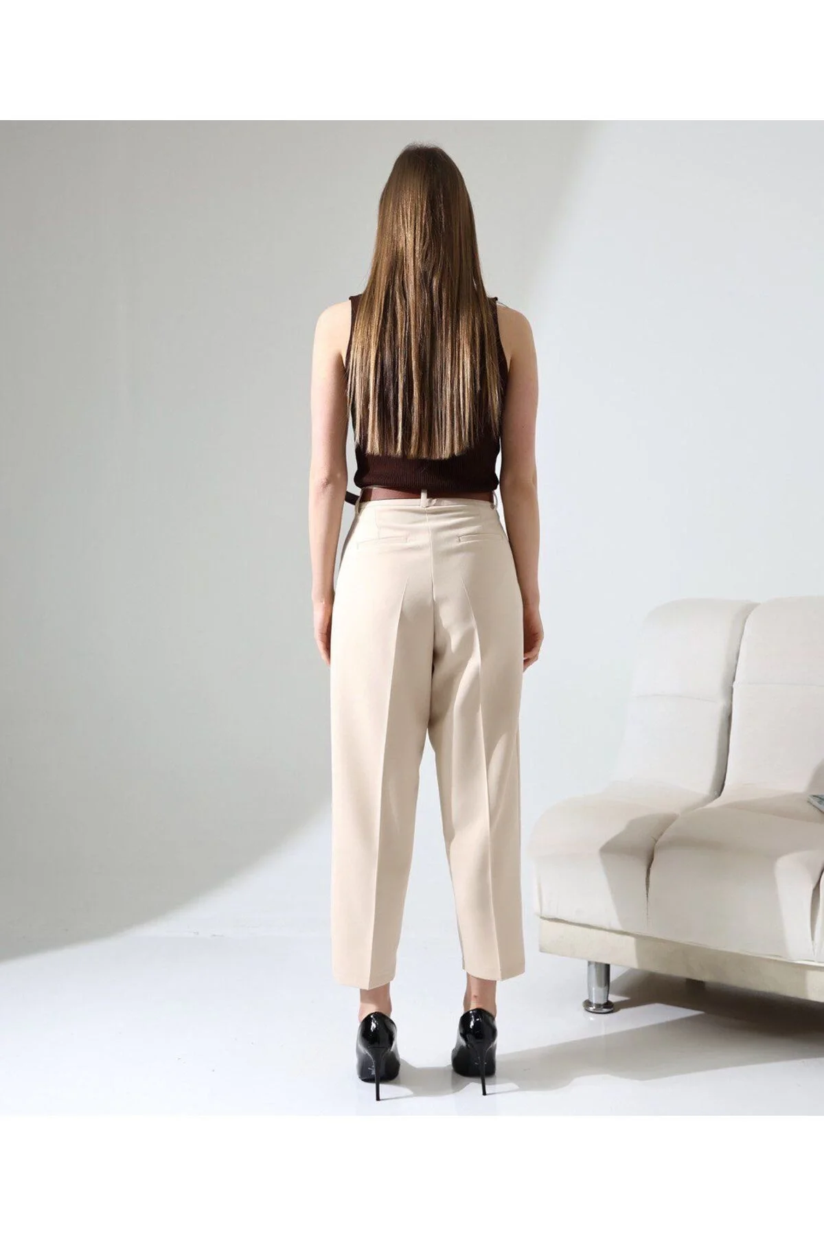 Kadın Yüksek Bel Straight Havuç Kesim Pileli Kumaş Pantolon, Şıklığın Yeni Adı