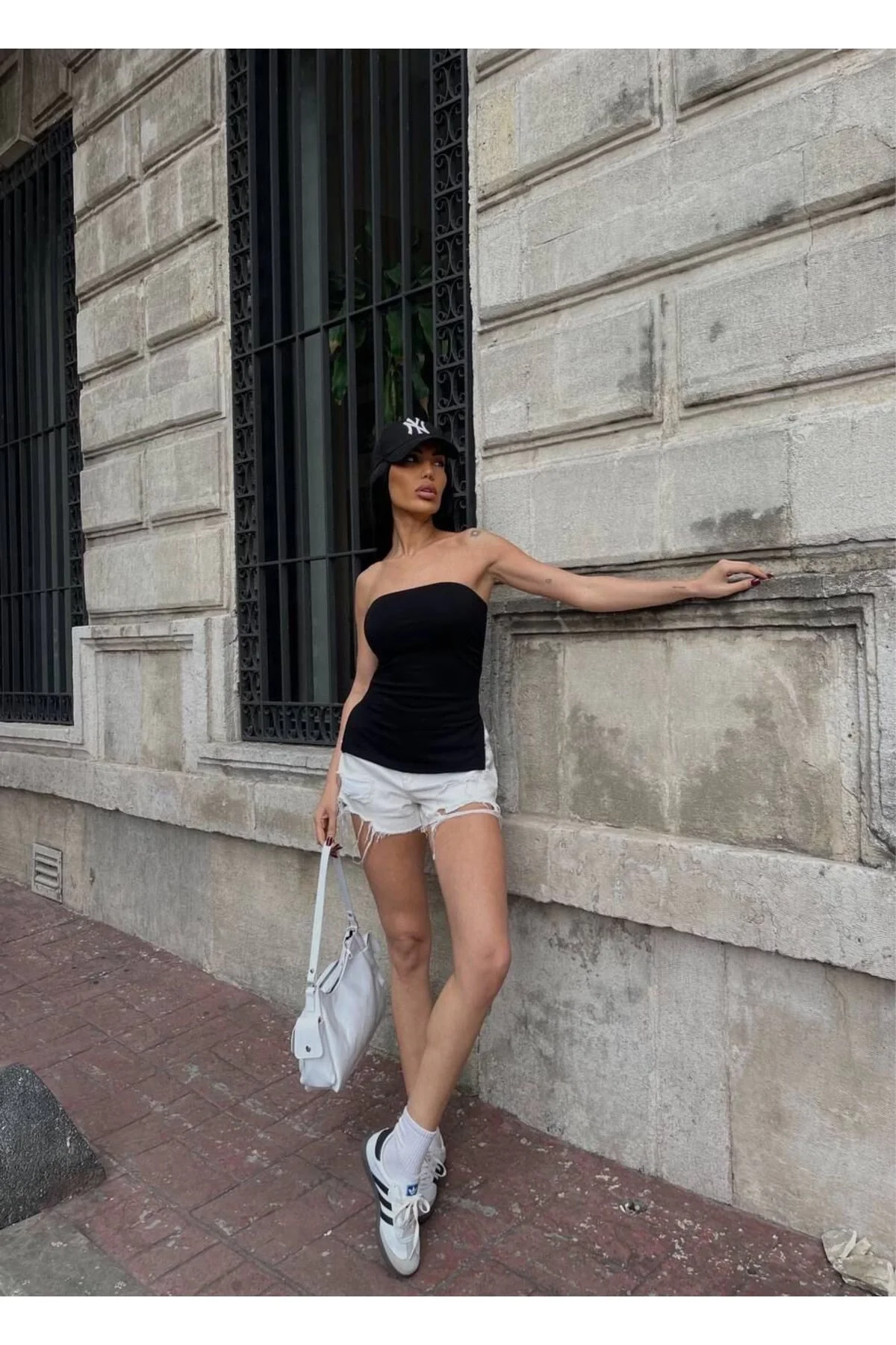 Kadın Straplez Yanları Büzgülü Yırtmaçlı Vücudu Saran Kaşkorse Bluz - Siyah