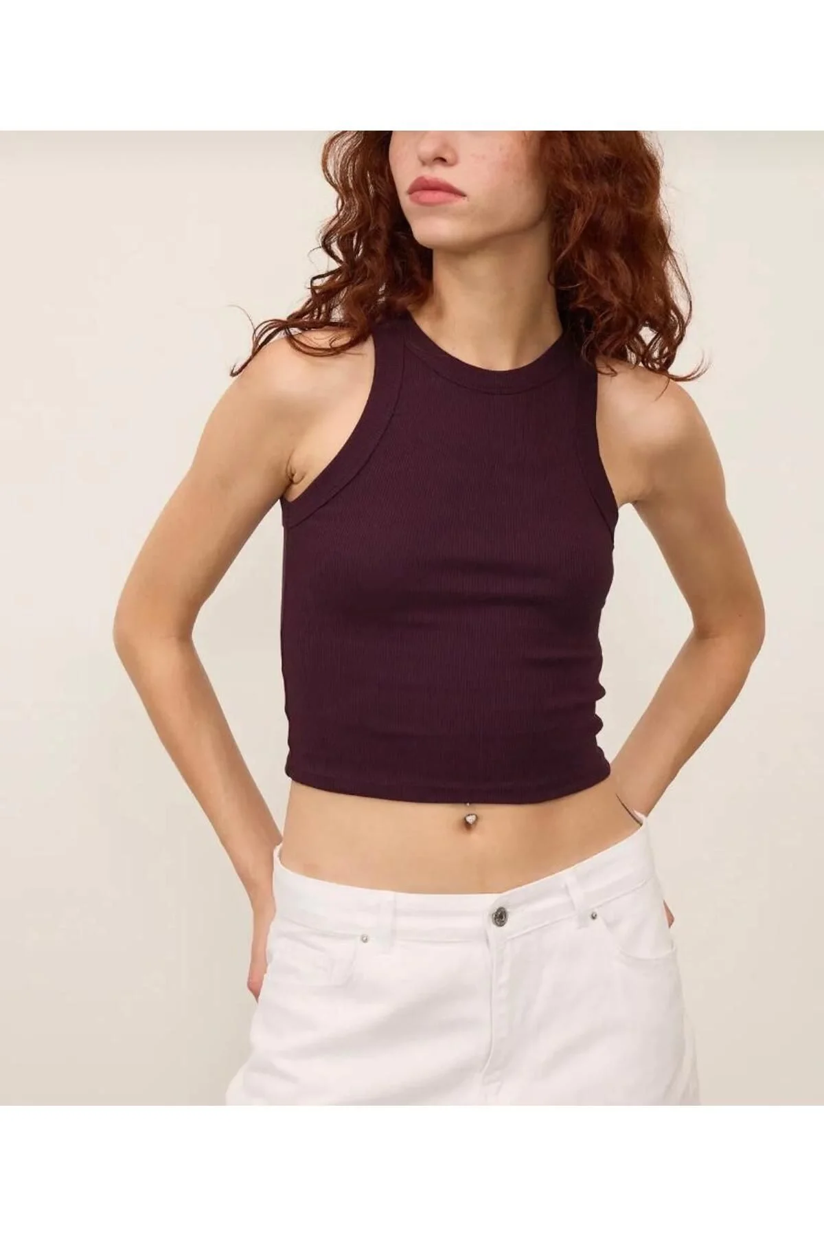 Kadın Halter Yaka Sıfır Kol Vücudu Saran Fitilli Kaşkorse Crop Atlet - Bordo