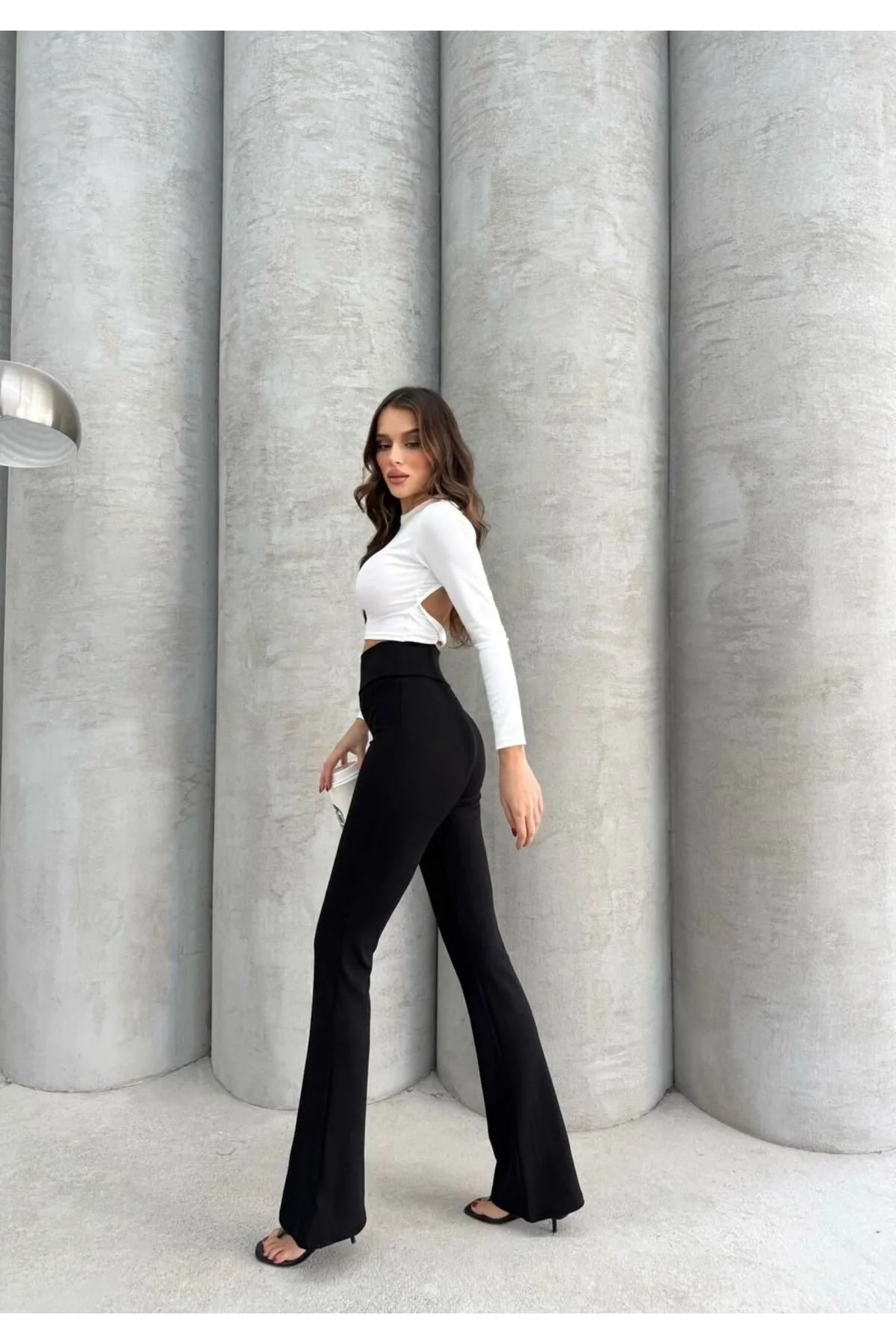 Kadın Yüksek Bel Toparlayıcı Vücudu Saran Scuba Kumaş İspanyol Paça Tayt Pantolon - Siyah