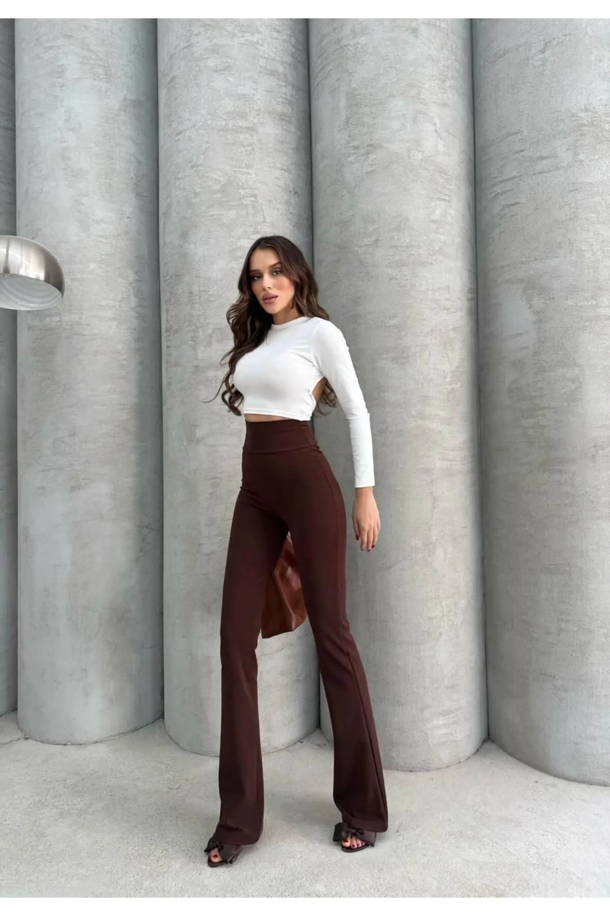 Kadın Yüksek Bel Toparlayıcı Vücudu Saran Scuba Kumaş İspanyol Paça Tayt Pantolon - Bordo