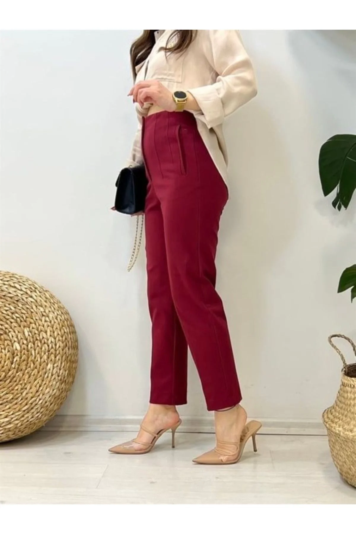 Kadın Yüksek Bel Önü Pens Detaylı Cepli Havuç Kesim Kumaş Pantolon - Bordo