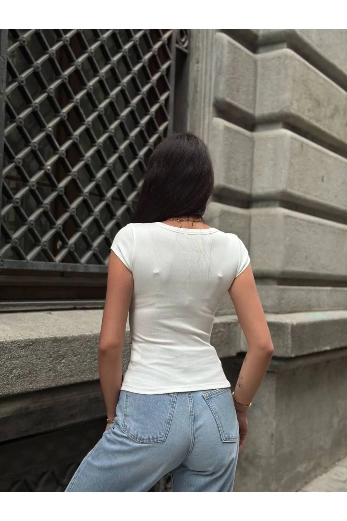 Kadın U Yaka Kısa Kollu Vücuda Oturan Likralı Fitilli Kaşkorse Basic Bluz - Beyaz