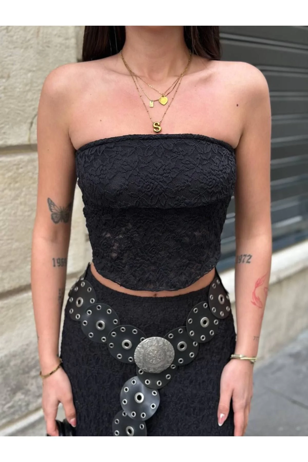 Kadın Straplez Güpürlü Korse Detaylı Asimetrik Kesim Dantel Transparan Crop Bluz - Siyah