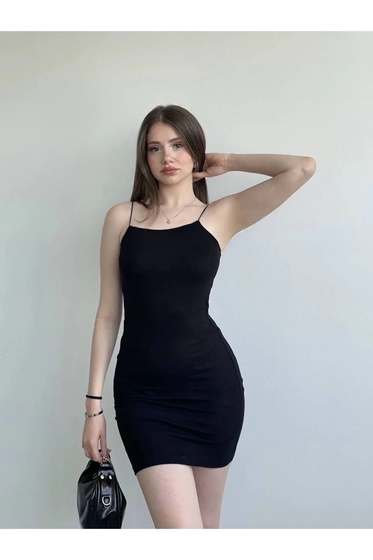 Kadın İp Askılı Esnek Vücudu Saran Likralı Pamuklu Basic Mini Elbise - Siyah