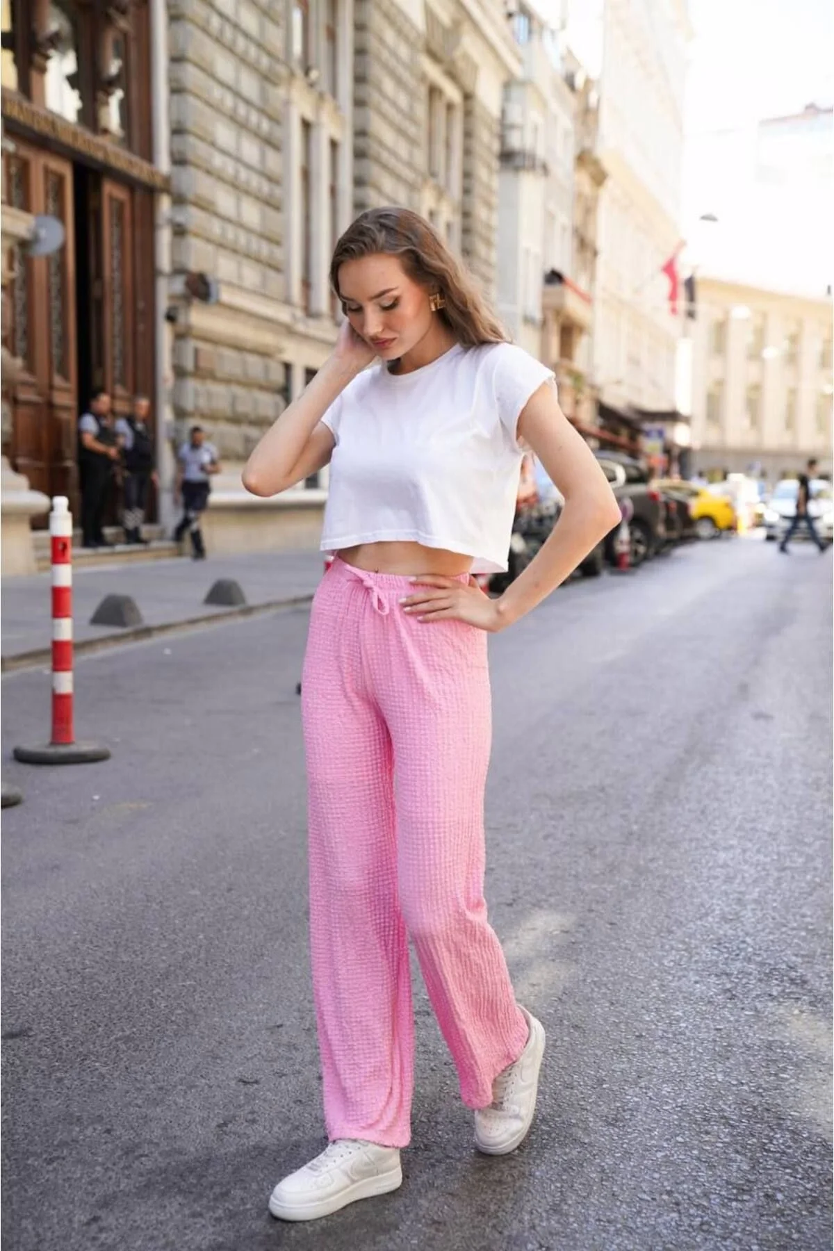 Kadın Yüksek Bel Beli Bağcıklı Cepli Gofre Kumaş Palazzo Pantolon - Pembe