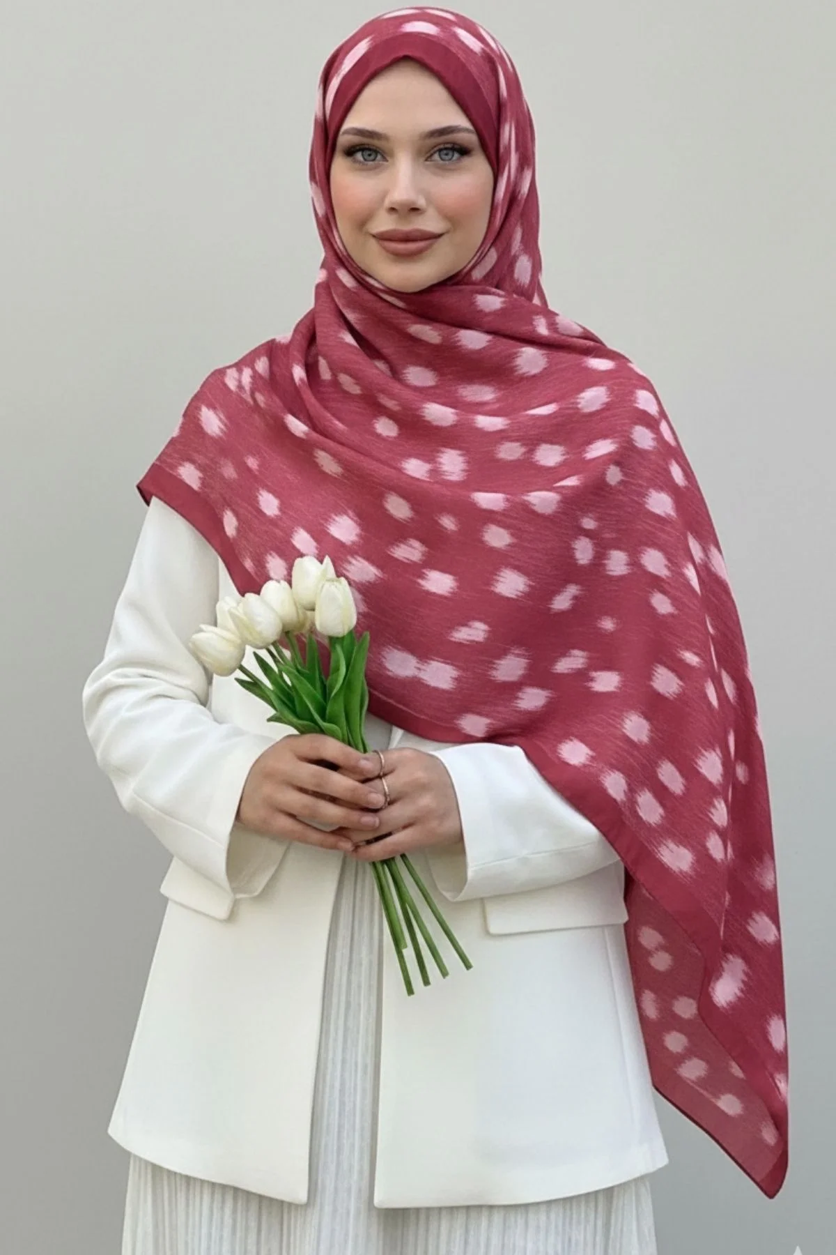 Kadın Bordo Ceylan Desenli Pamuklu Soft Dokulu Mevsimlik Tesettür Şal