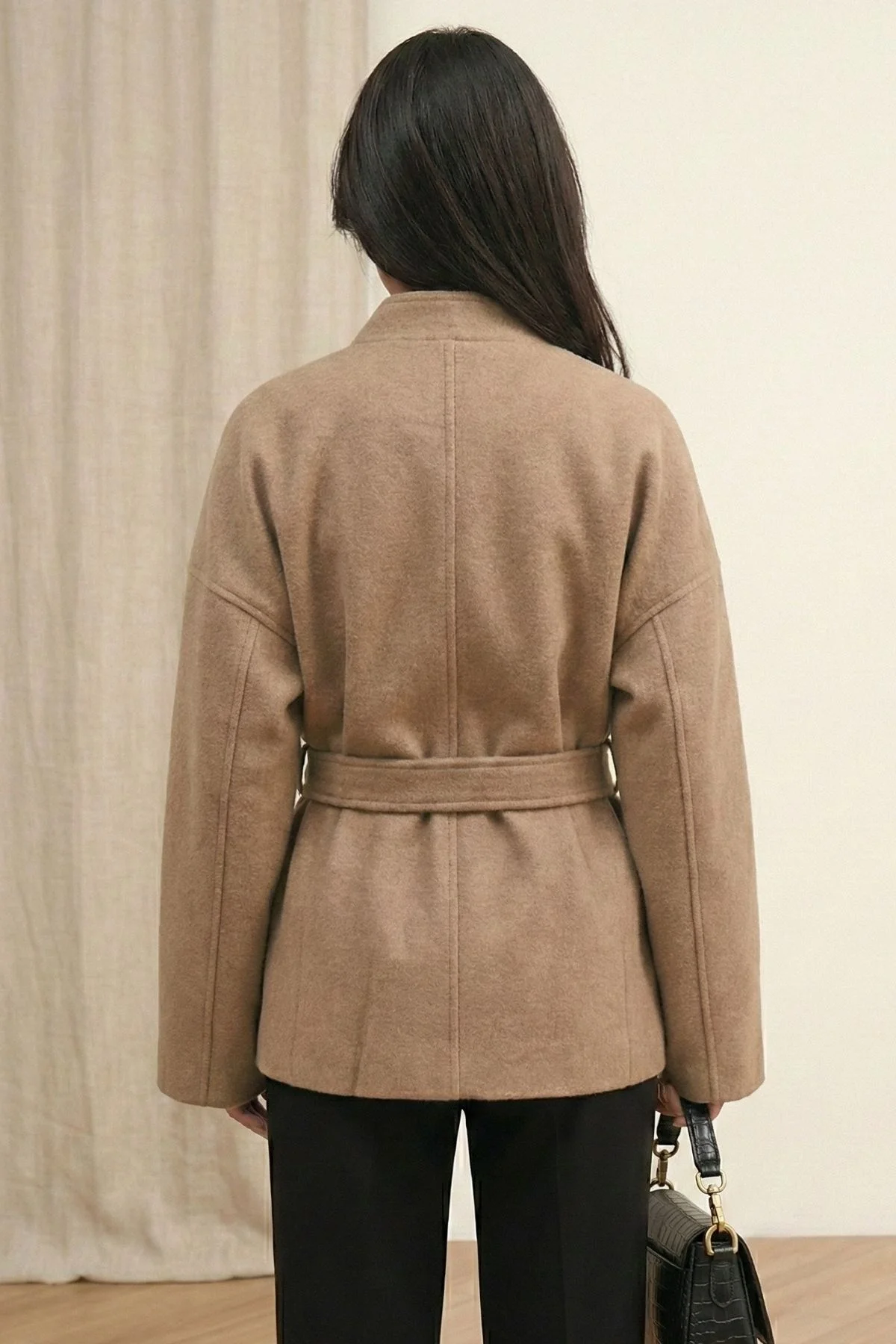 Kadın Bej Kuşaklı Şal Yaka Oversize Düşük Omuzlu Kısa Kaşe Kaban Ceket