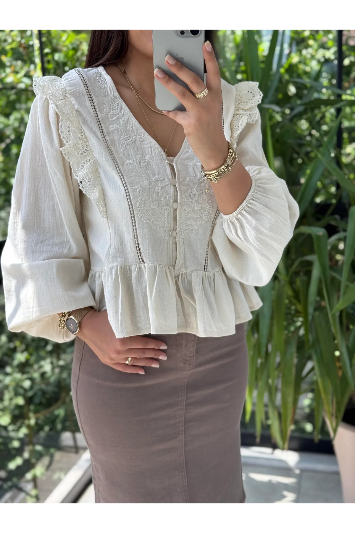 Kadın Bej V Yaka Fisto İşlemeli Nakışlı Volanlı Peplum Keten Pinterest Bluz