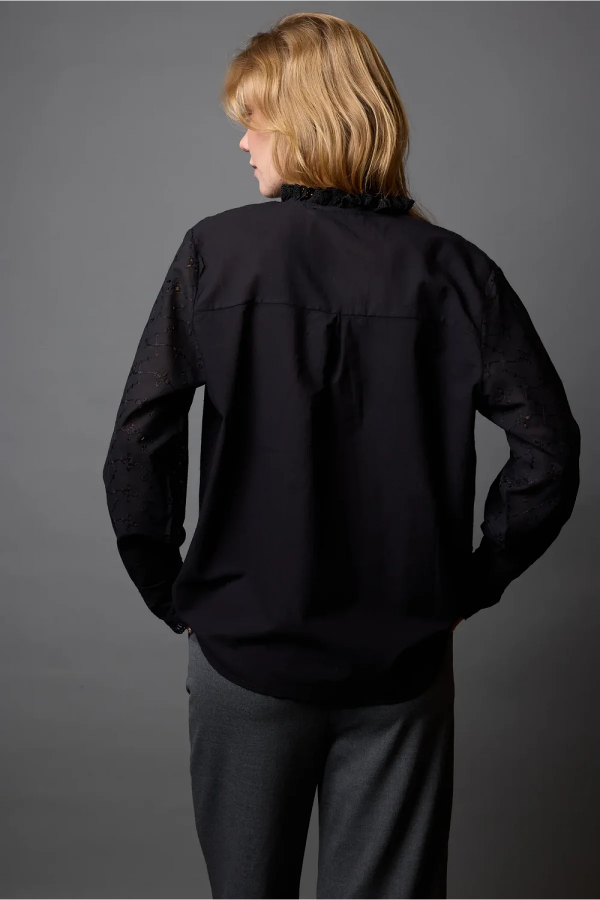 Kadın Siyah Fisto İşlemeli Dantel Garnili Bisiklet Yaka Pamuklu Pinterest Gömlek Bluz