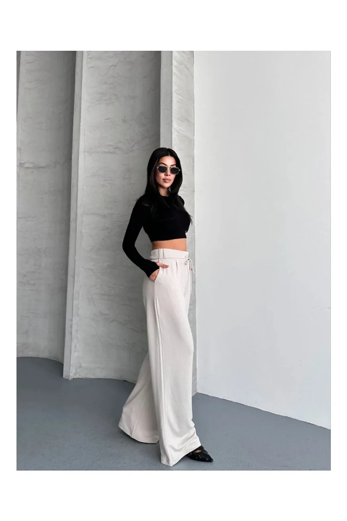 Kadın Ekru Yüksek Bel Bağlamalı Bol Paça Dökümlü Yumuşak Modal Kumaş Pantolon