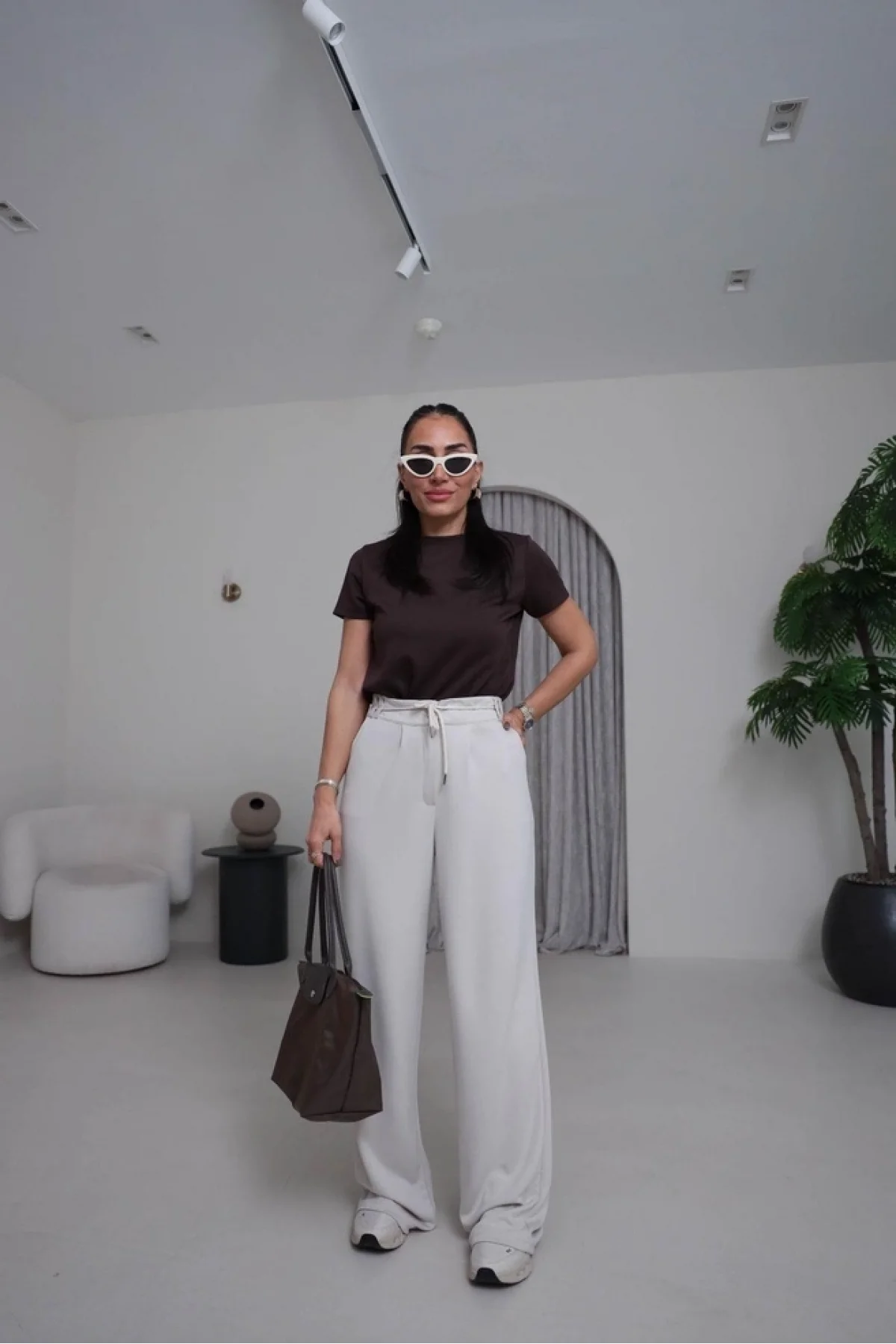 Kadın Ekru Yüksek Bel Bağlamalı Bol Paça Dökümlü Yumuşak Modal Kumaş Pantolon