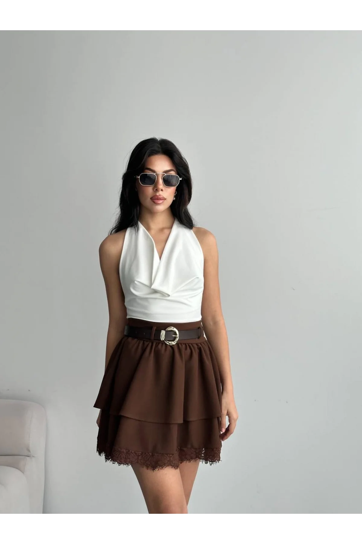 Kadın Acı Kahve Dantel Uçlu Katlı Volanlı Yüksek Bel Dokuma Kumaş Mini Etek