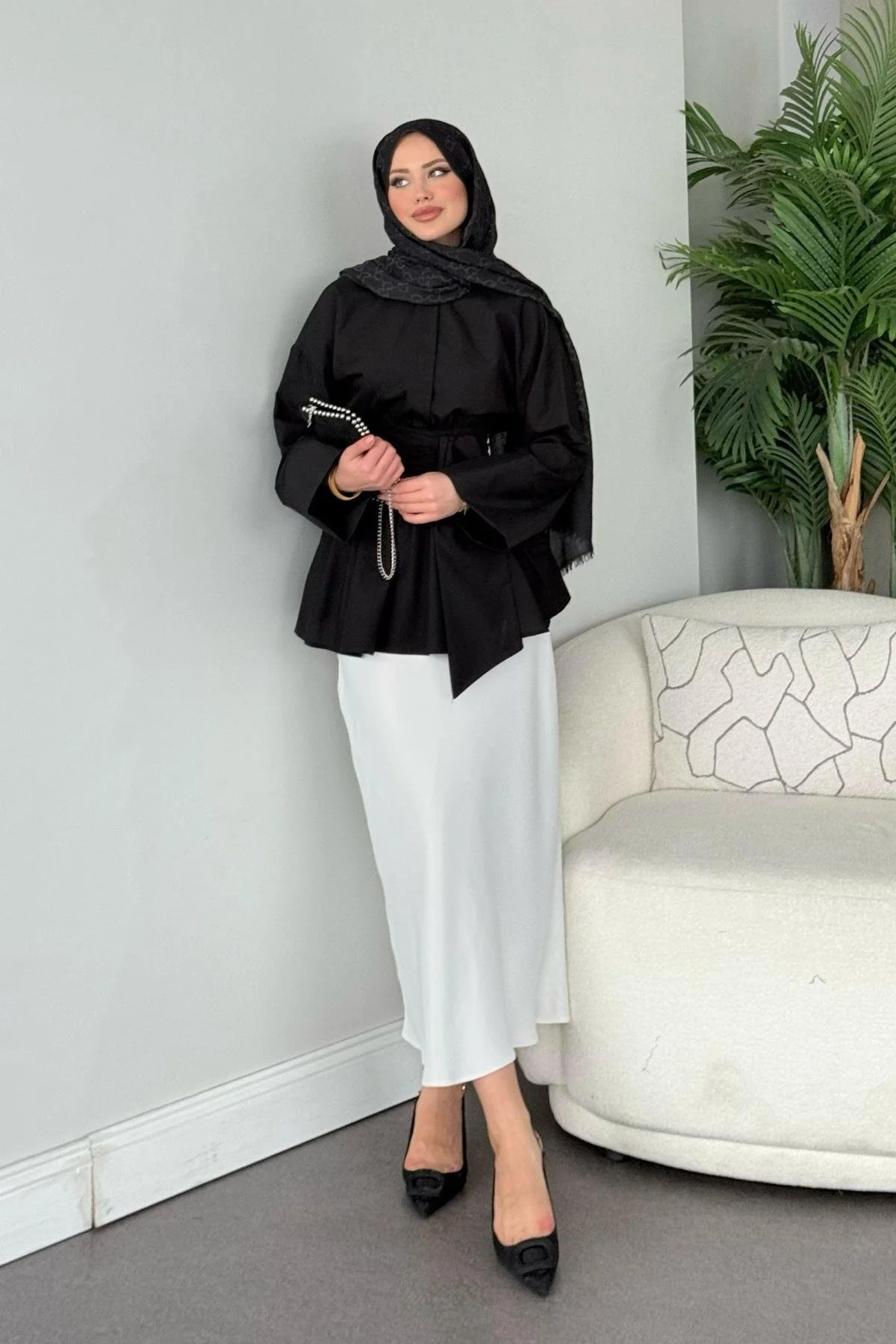 Kadın Siyah Oversize Geniş Kollu Tek Cepli Uzun Keten Gömlek Tunik