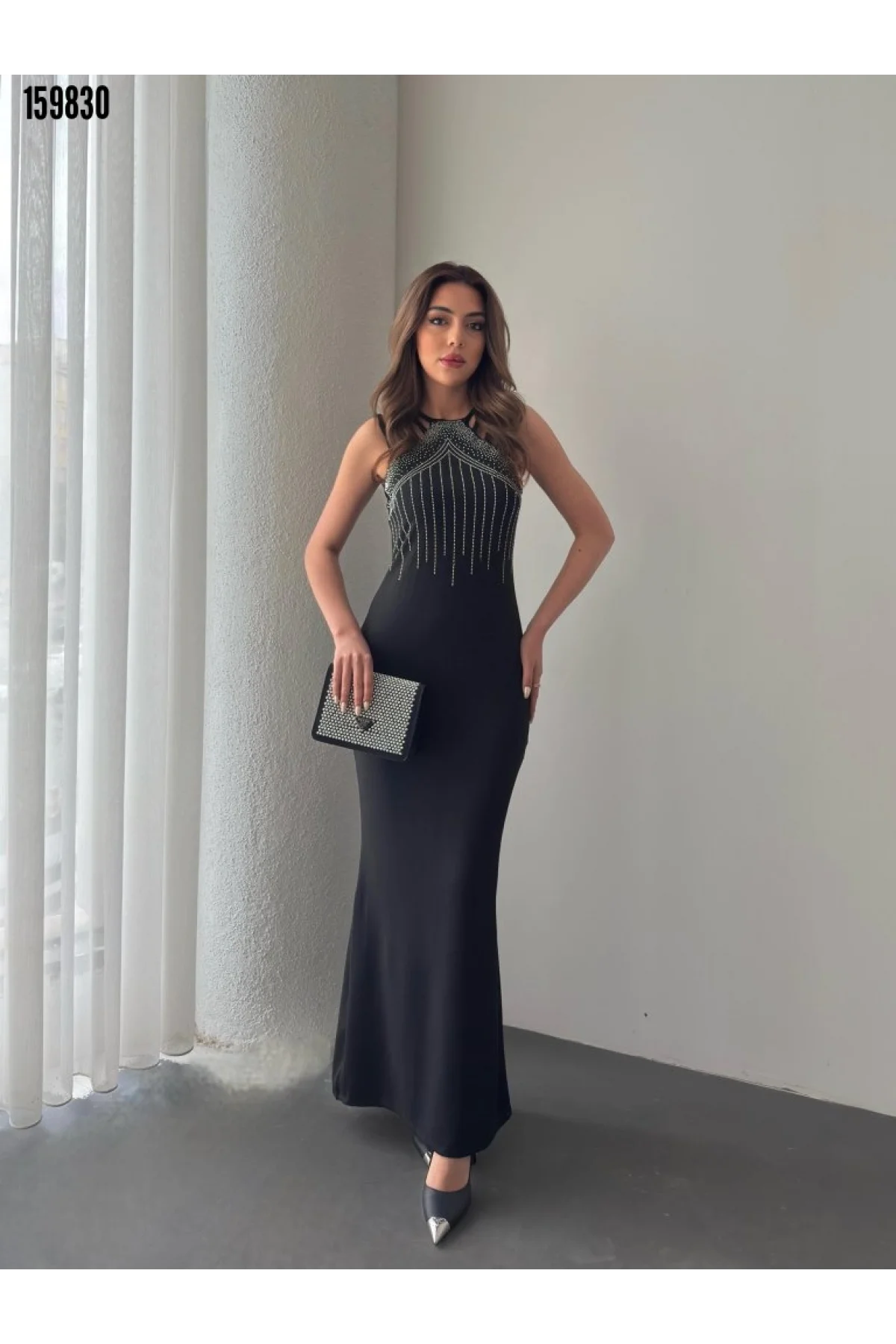 Kadın Siyah Taş İşlemeli Çoklu Askılı Yırtmaçlı Scuba Uzun Abiye Elbise