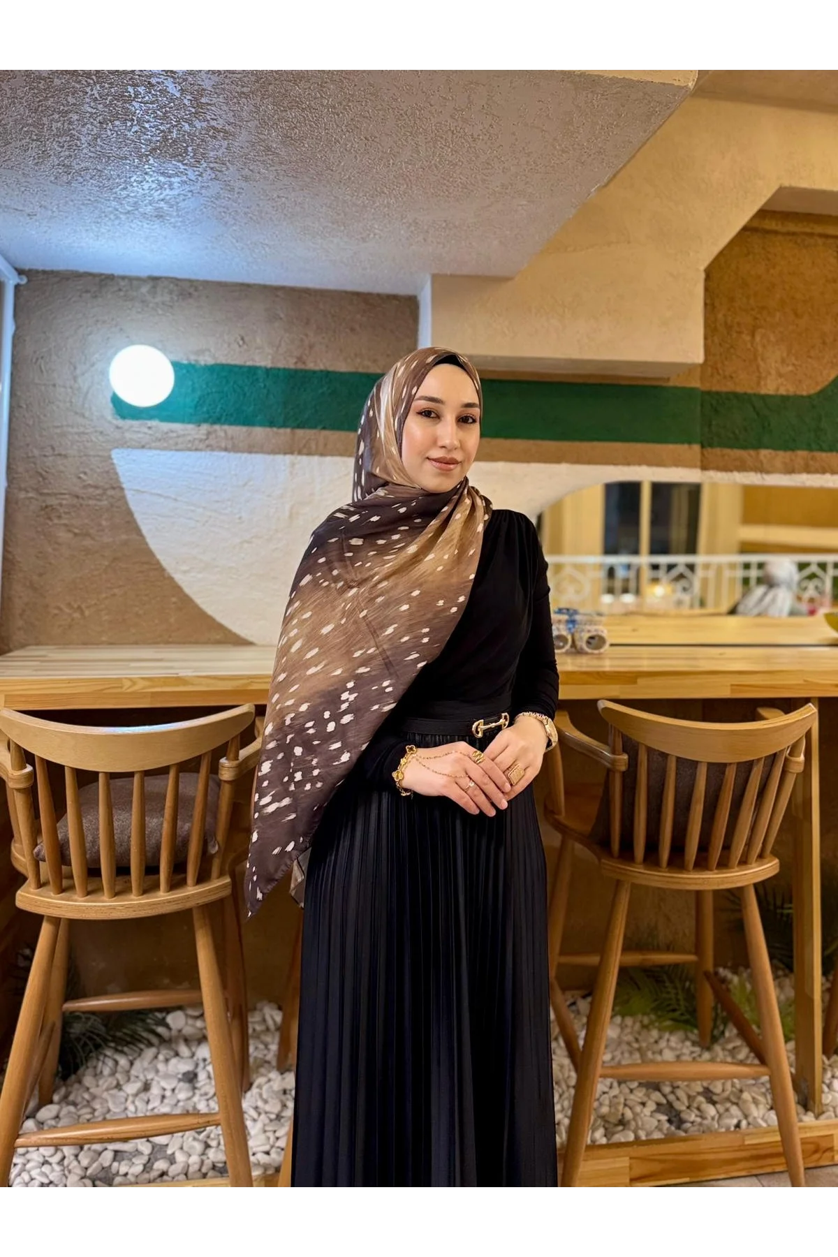 Kadın Kahve Ceylan Desenli Pamuklu Soft Dokulu Mevsimlik Tesettür Şal