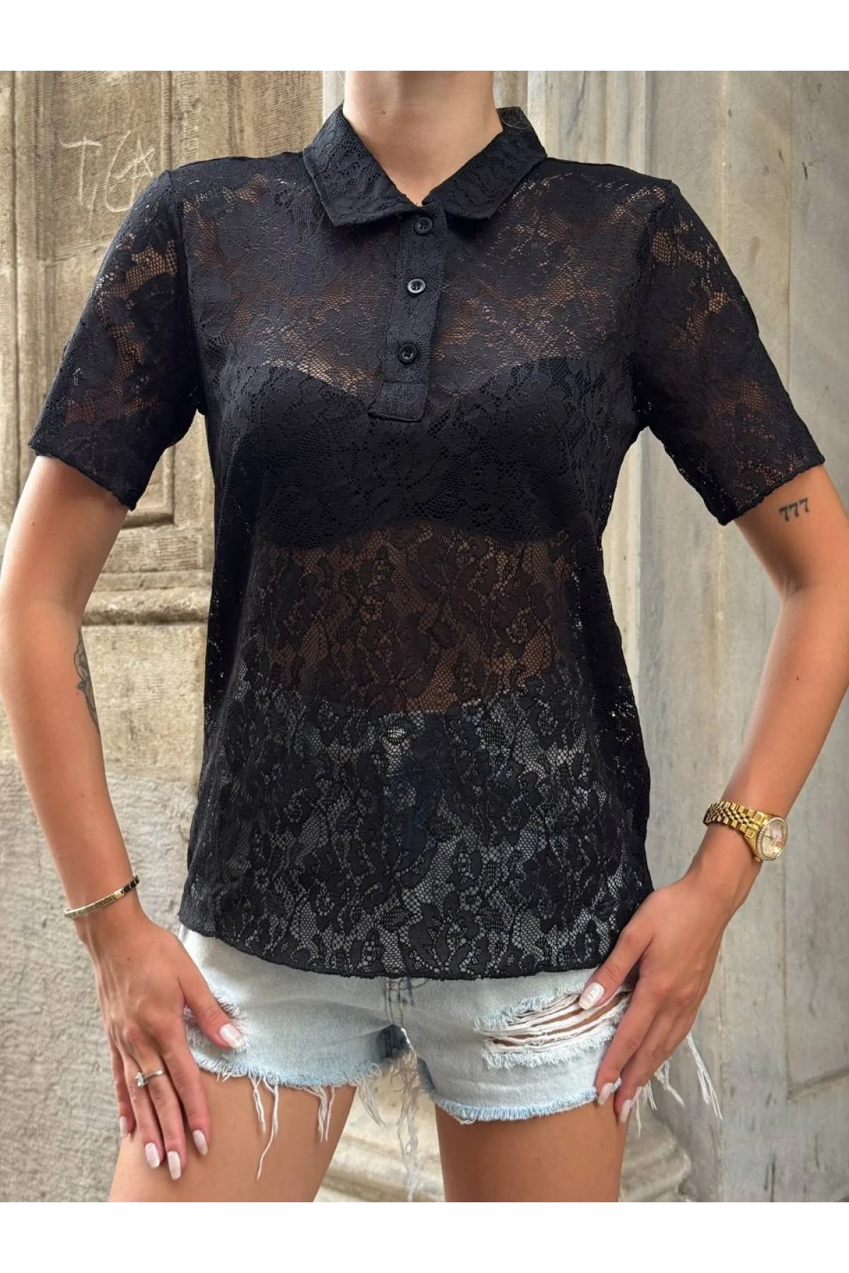 Kadın Siyah Transparan Dantel Polo Yaka Kısa Kollu Bluz