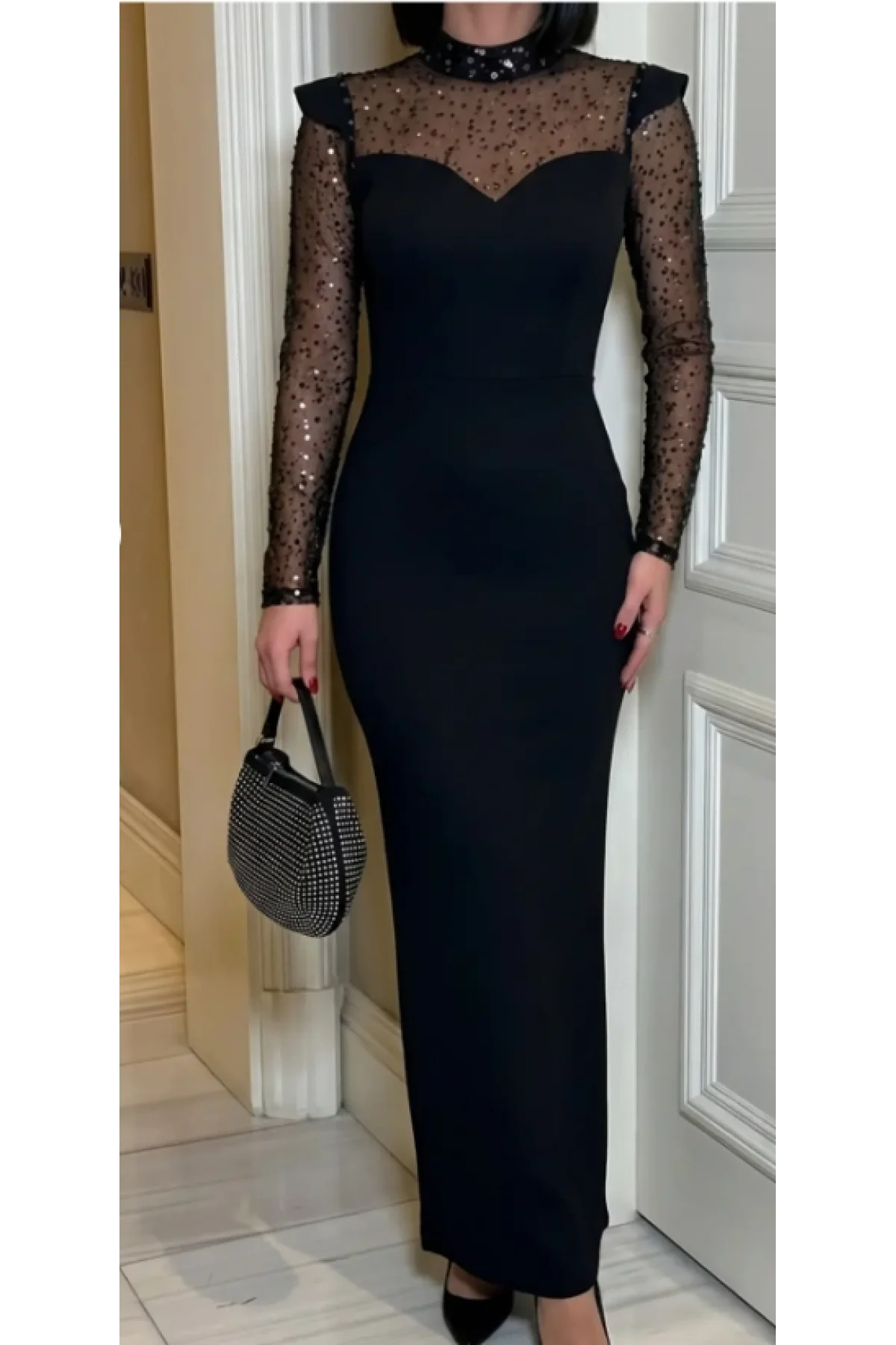 Kadın Siyah Balık Model Payet İşlemeli Tül Detaylı Uzun Abiye Elbise