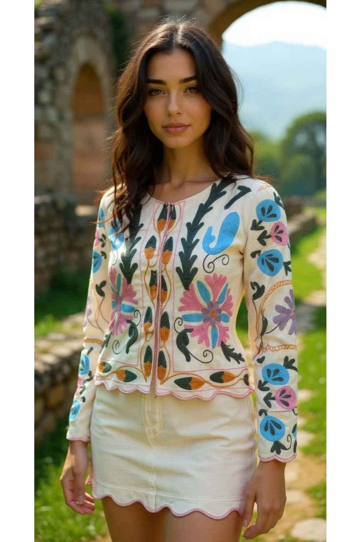 Kadın Bej Pinterest Suzani Renkli Nakışlı Fisto Kenarlı Pinterest Keten Bomber Ceket