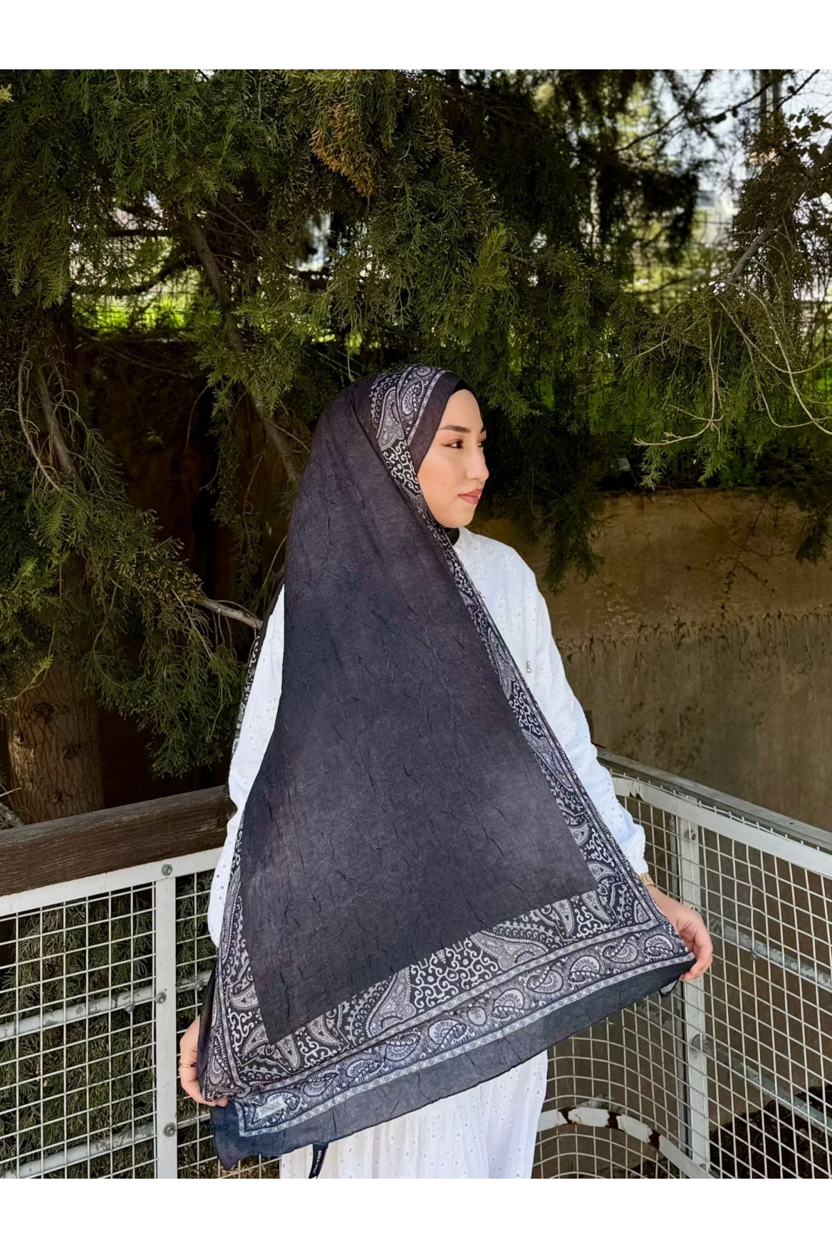 Kadın Siyah Yumuşak Dokulu Pamuklu Bambu Şal