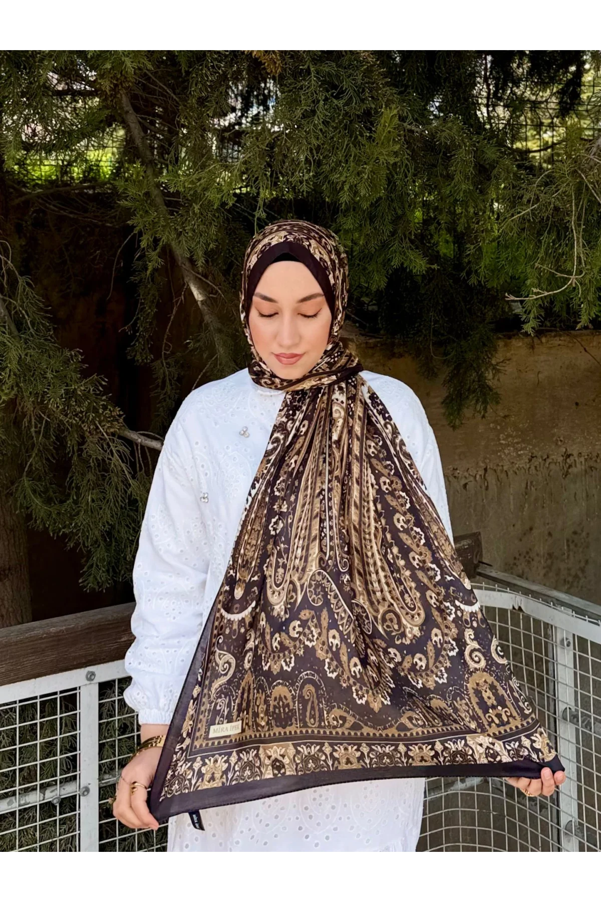 Kadın Koyu Kahve Etnik Desenli Yumuşak Dokulu Pamuklu Soft Şal