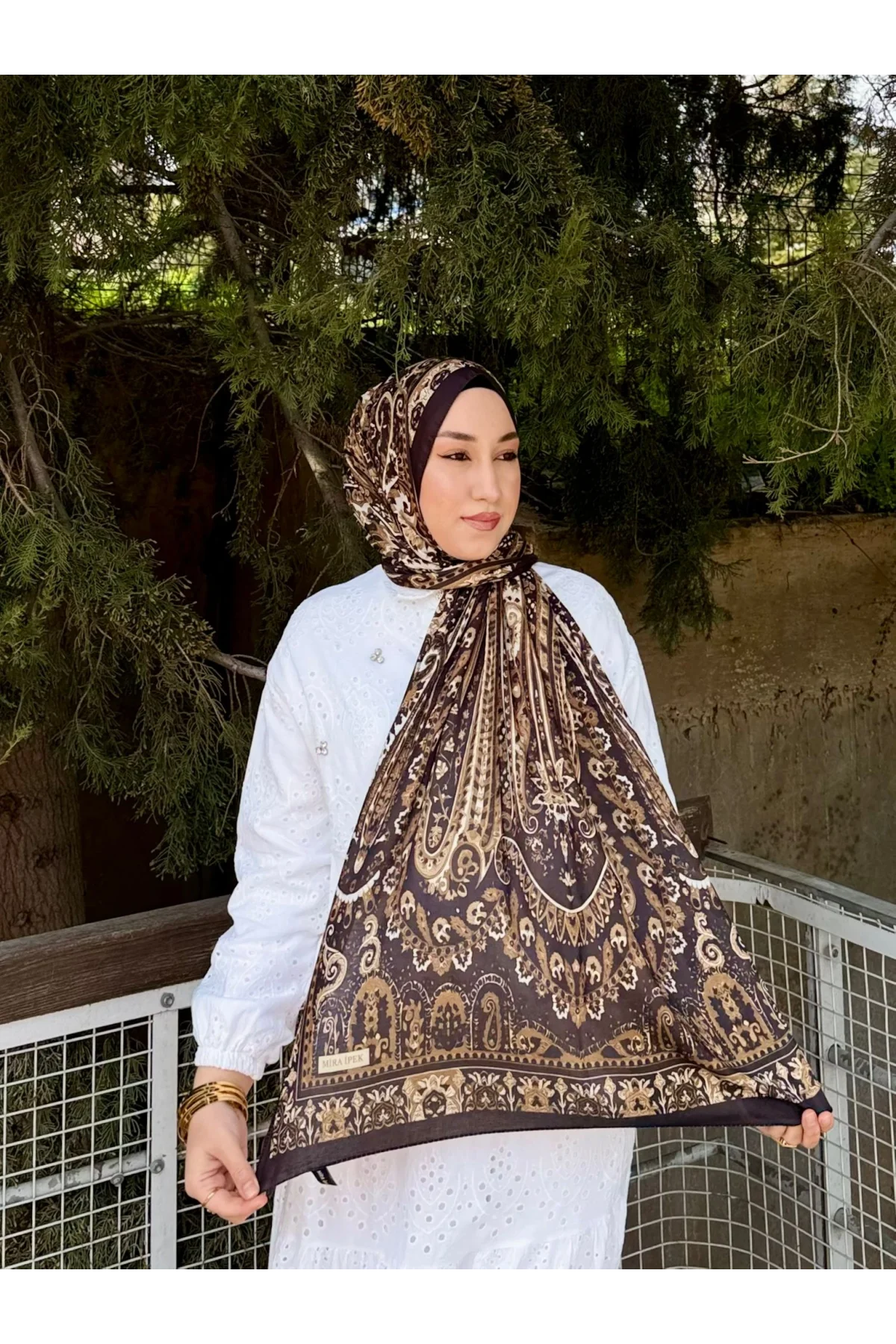 Kadın Koyu Kahve Etnik Desenli Yumuşak Dokulu Pamuklu Soft Şal