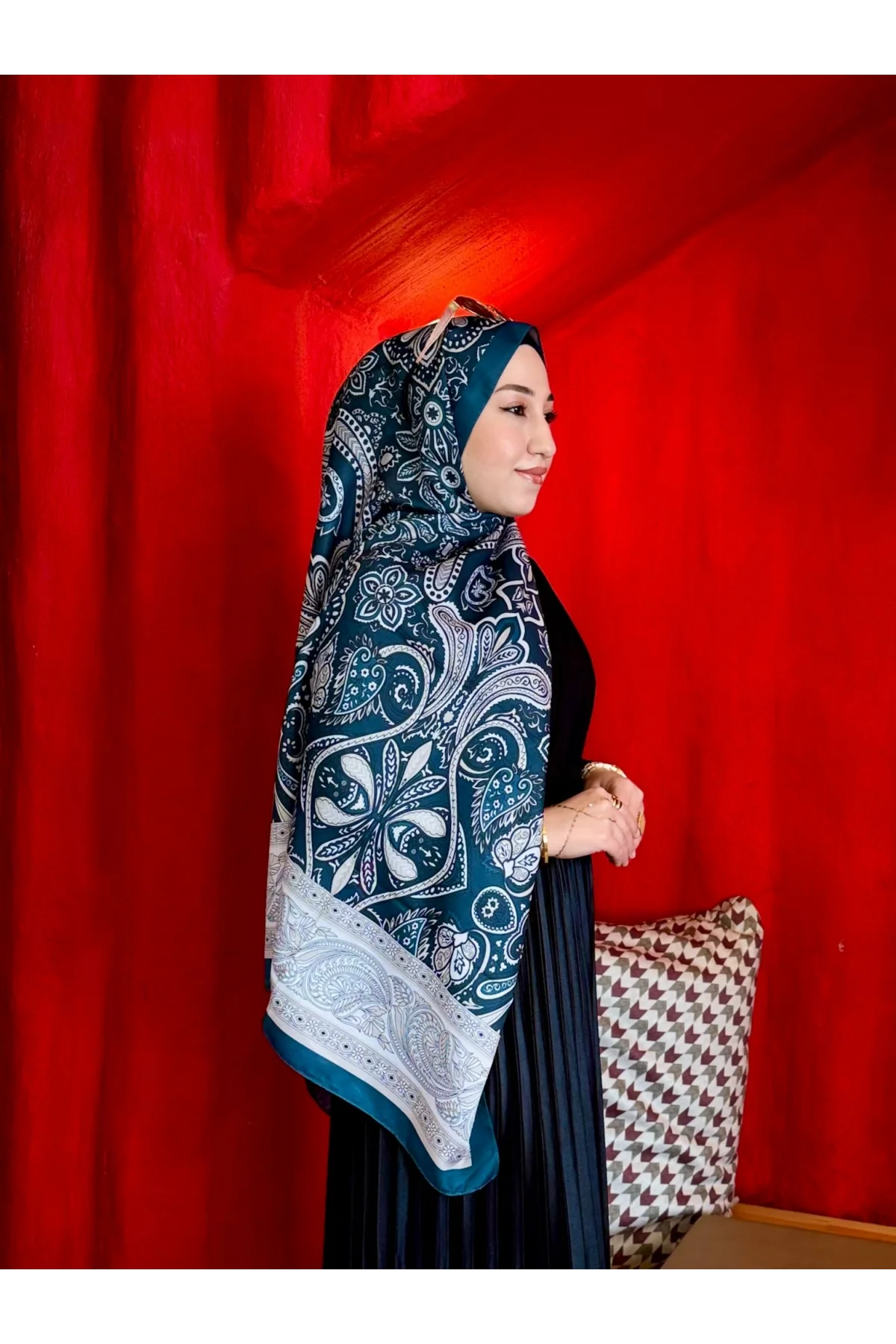 Kadın Petrol Mavisi Etnik Paisley Desenli Yumuşak Dokulu Pamuklu Soft Şal