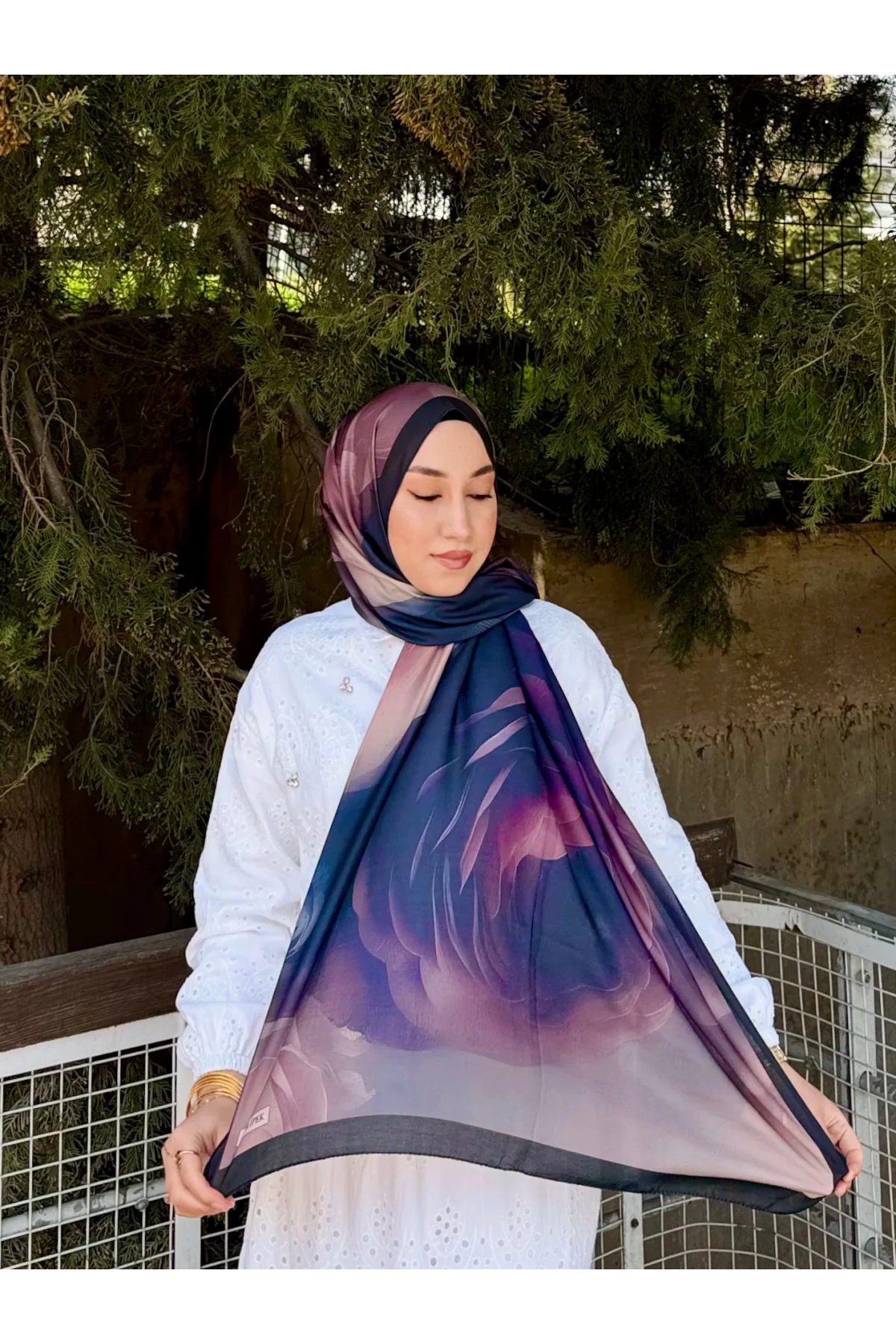 Kadın Antrasit Mürdüm Gül Desenli Yumuşak Dokulu Pamuklu Soft Şal