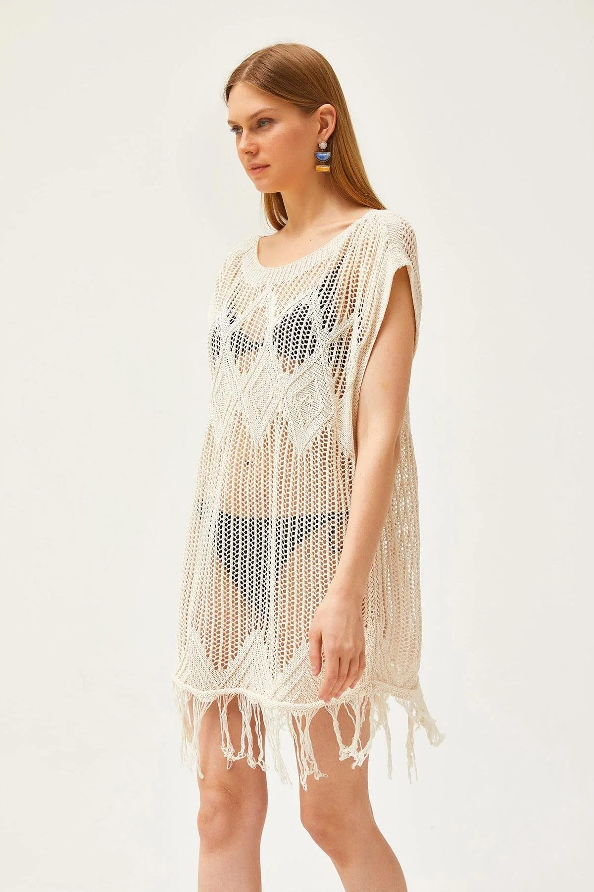 Kadın Bej Ajurlu Bohem Örme Püsküllü Kolsuz Bluz Plaj Elbisesi