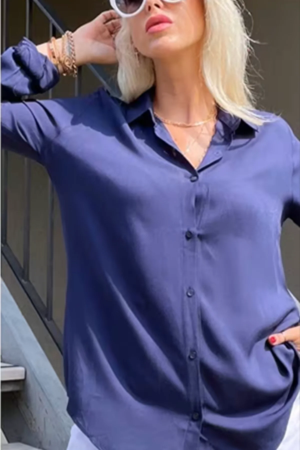 Kadın Lacivert Düz Renk Dokuma Pamuklu Viskon Kumaş Uzun Kollu Basic Gömlek