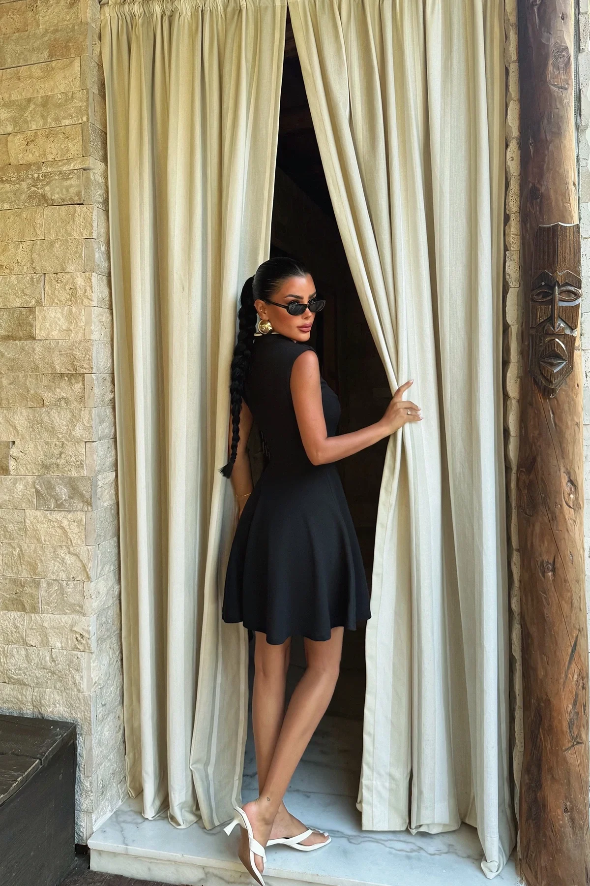 Kadın Siyah Çin Yakalı Kloş Etekli Pinterest Dalgıç Kumaş Mini Abiye Elbise