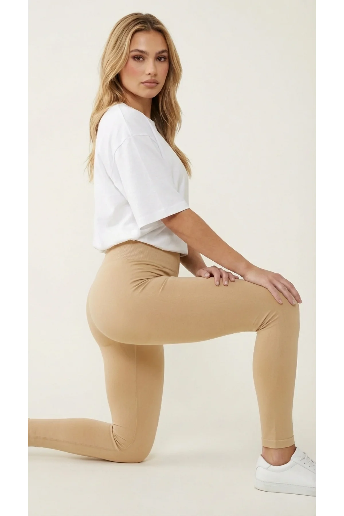 Kadın Bej Yüksek Bel Dikişsiz Fitilli Spor Tayt Toparlayıcı Seamless Nude