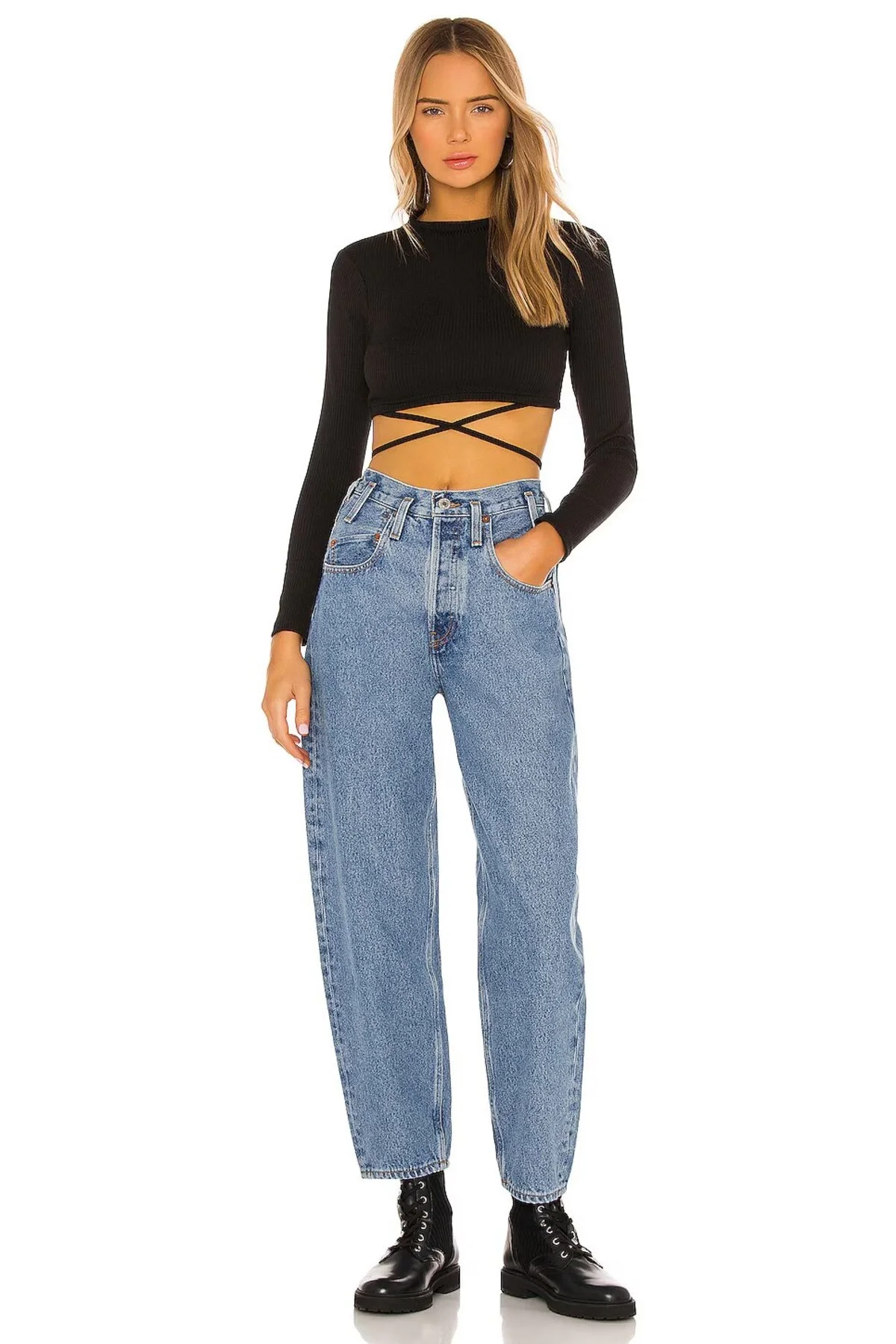 Belden Bağlamalı Crop Top