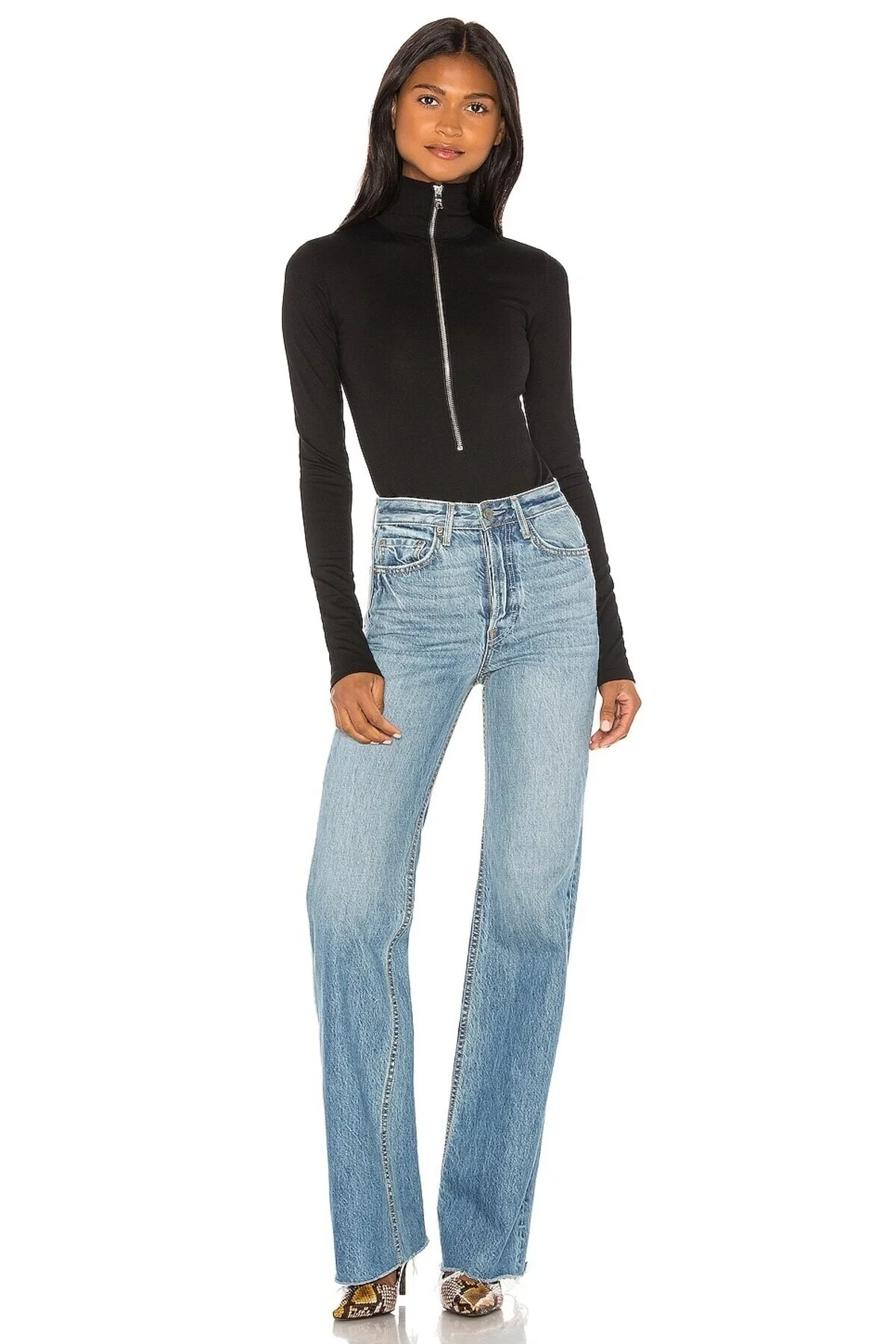 Fermuarlı Uzun Kollu Bodysuit