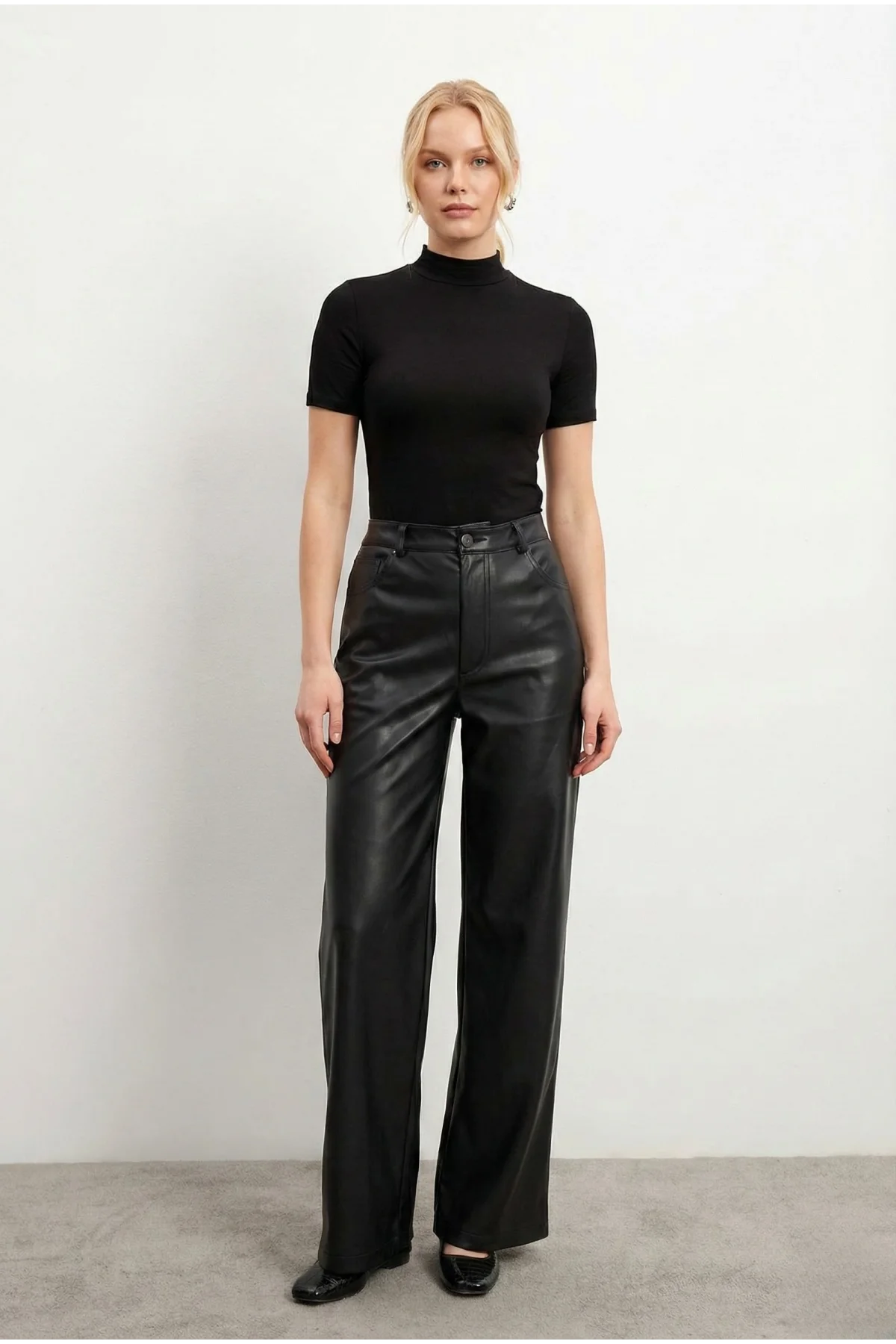 Kadın 3lü Siyah Yarım Balıkçı Yaka Kısa Kollu Esnek Pamuklu Basic Bluz