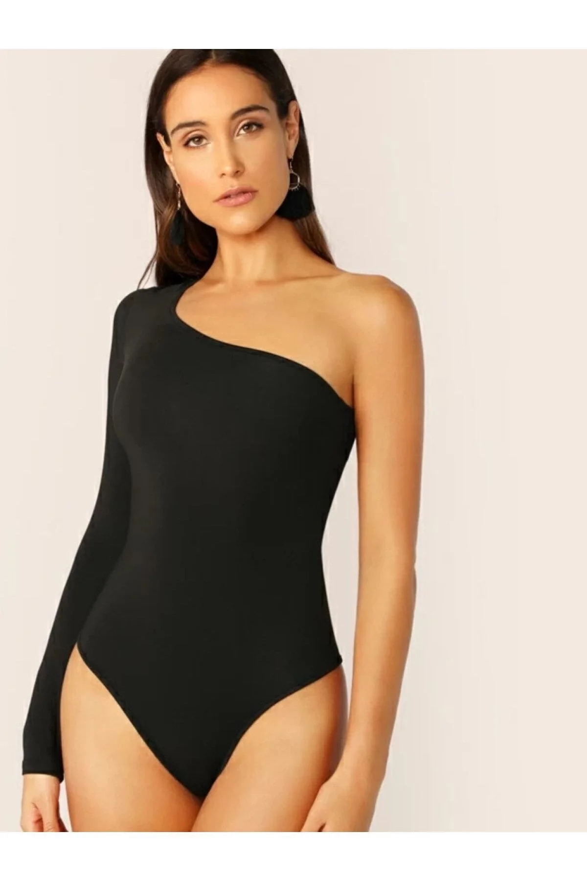 Kadın Siyah Tek Omuz Uzun Kollu Asimetrik Çift Katlı Sandy Kumaş Çıtçıtlı Bodysuit