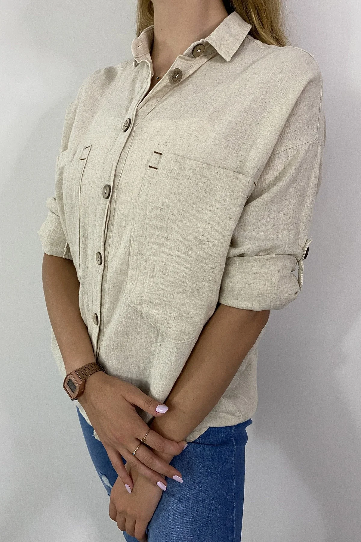 Kadın Bej Pamuklu Keten Çift Cepli Ahşap Düğme Pinterest Oversize Gömlek