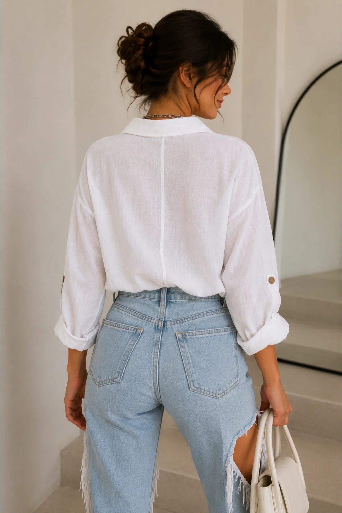 Kadın Beyaz Pamuklu Keten Çift Cepli Ahşap Düğme Pinterest Oversize Gömlek