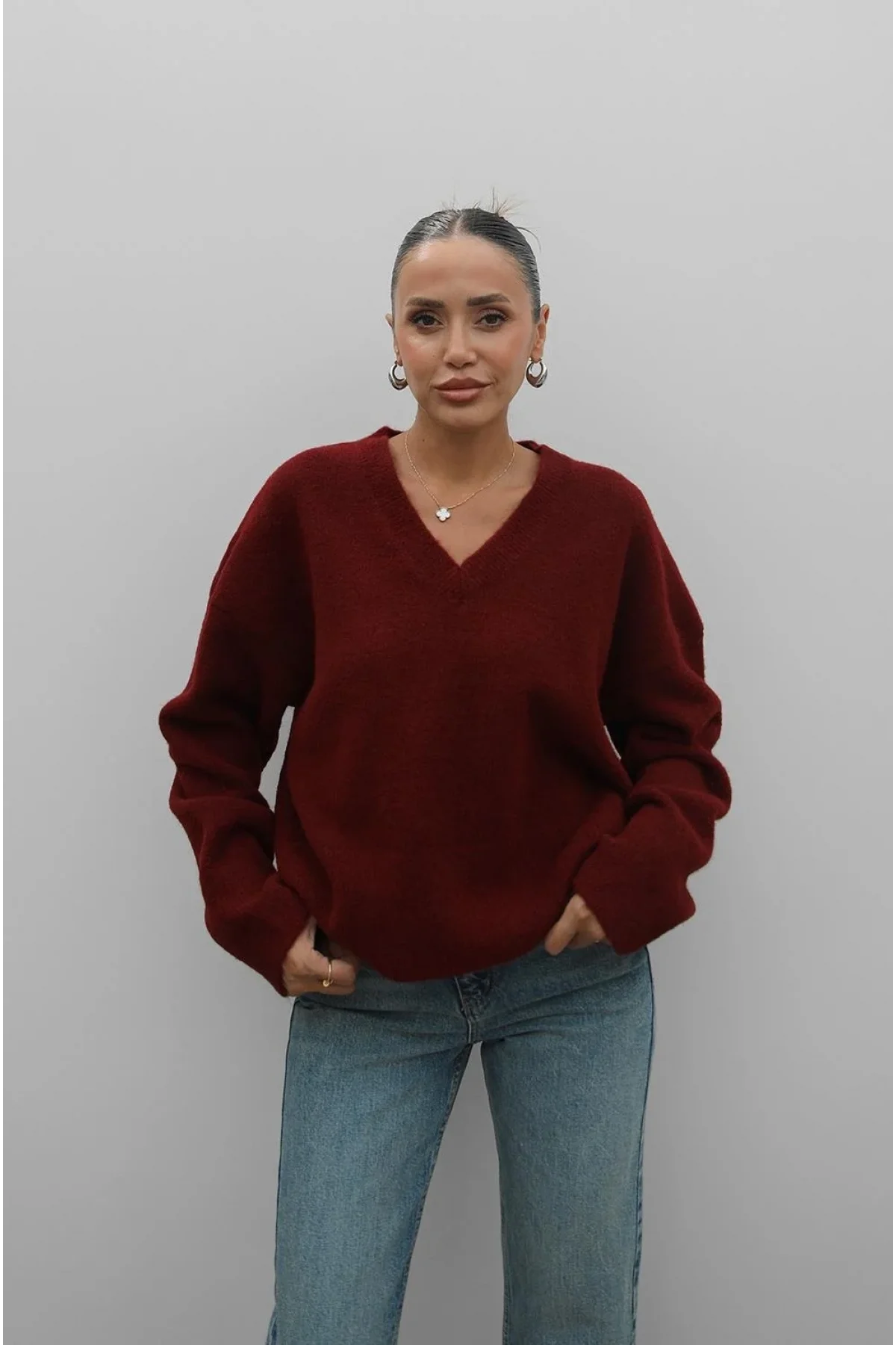 Kadın Bordo Pamuklu Yumuşak Doku V Yaka Oversize Triko Kazak