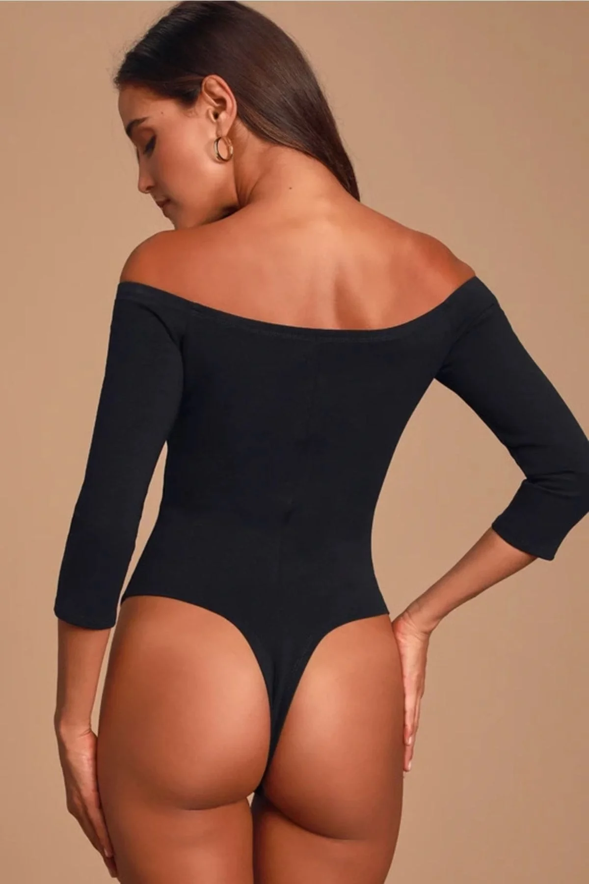 Kadın Siyah Karşı Omuz 3/4 Kol Sandy Kumaş Çift Katlı Tanga Bodysuit
