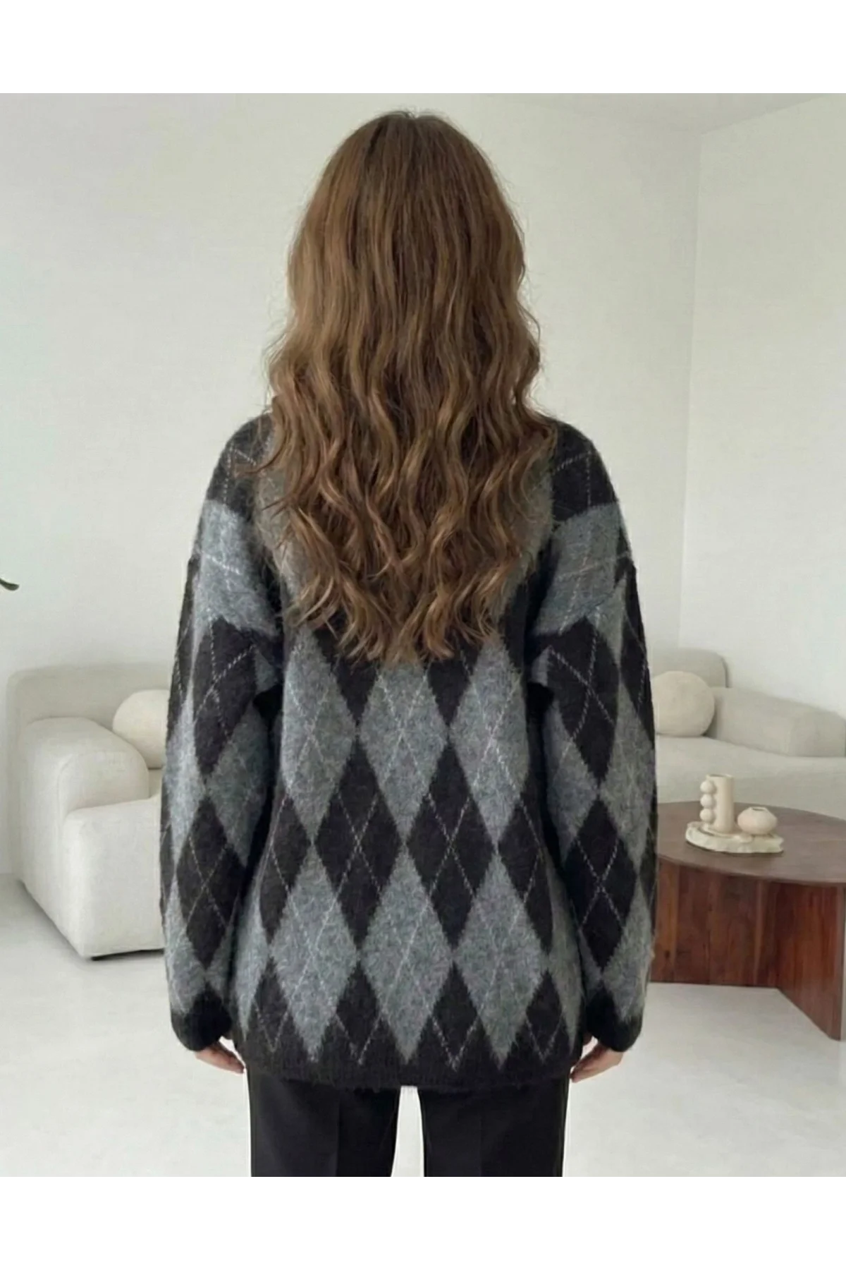 Kadın Siyah Gri Baklava Desenli Bisiklet Yaka Oversize Yumuşak Dokulu Triko Kazak